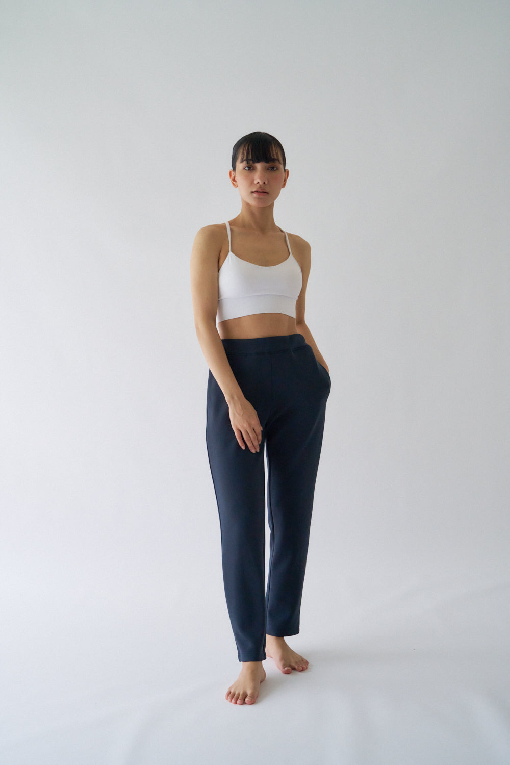 ZEN SEAMLESS テーパードパンツ