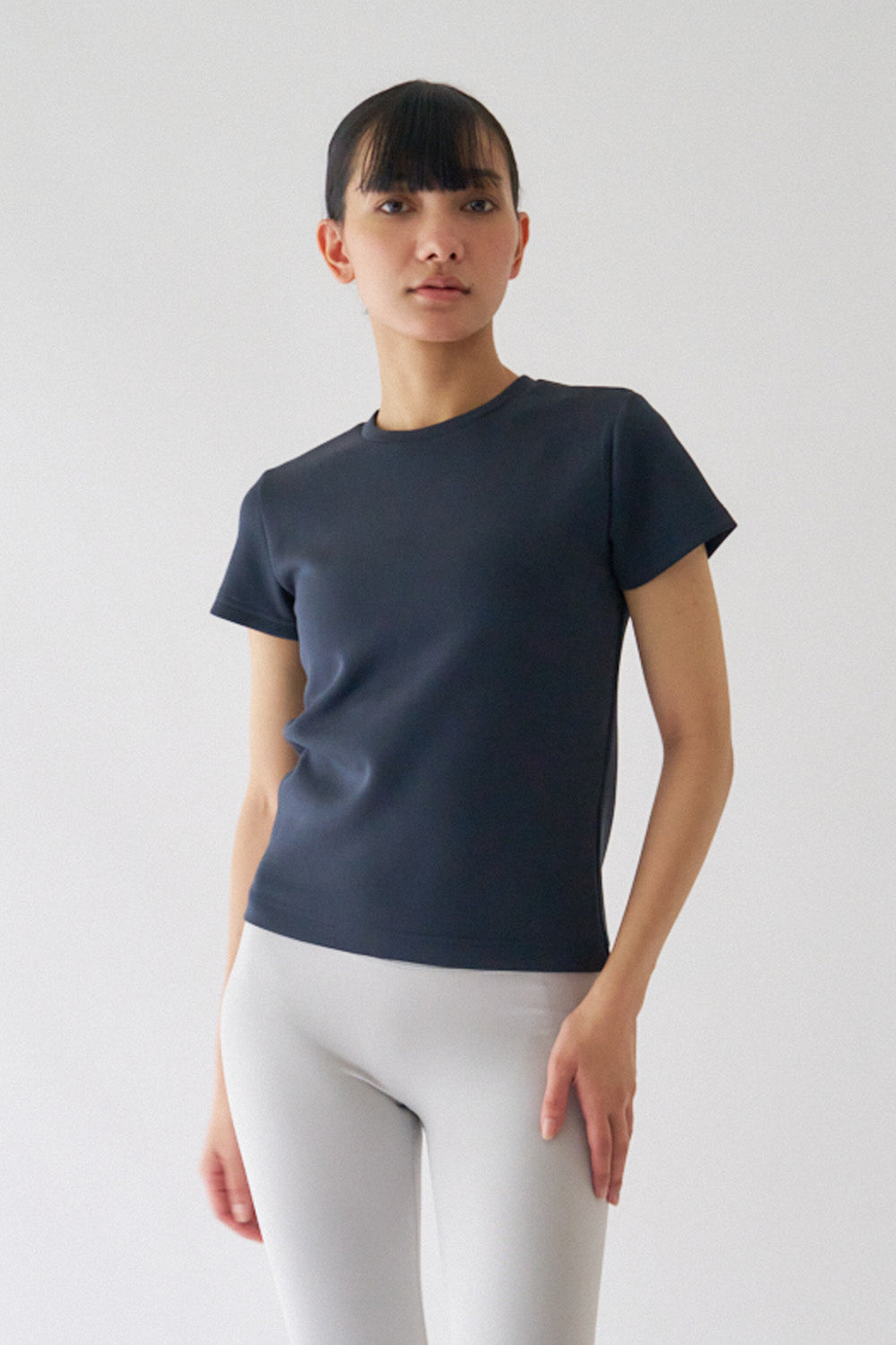 ZEN SEAMLESS フィットTシャツ