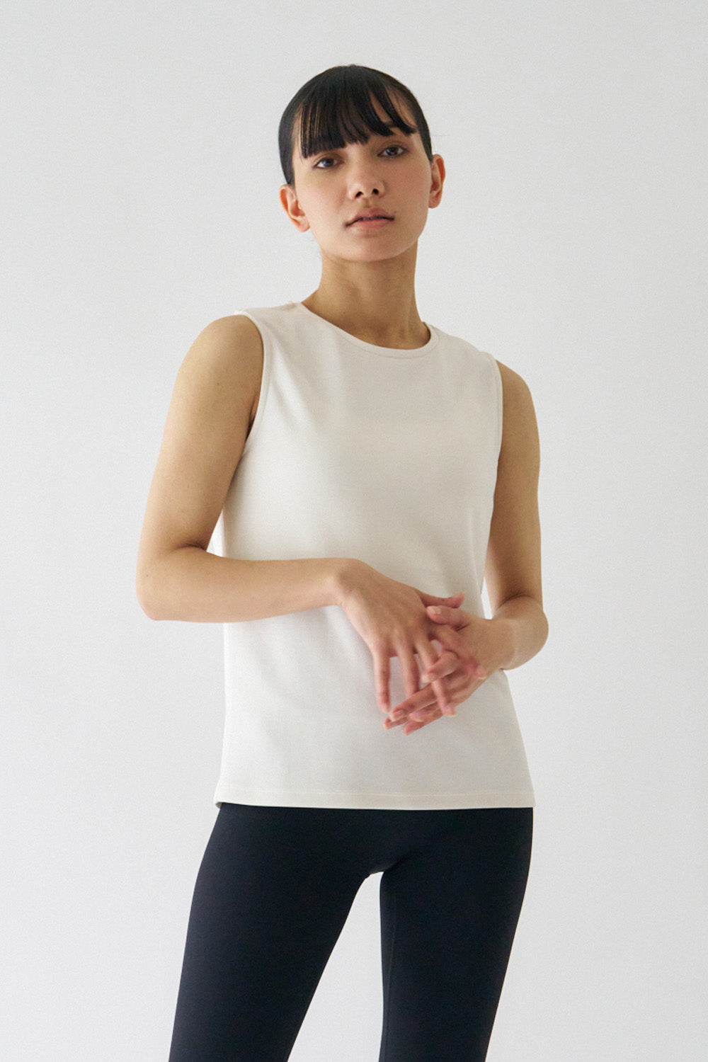 ZEN SEAMLESS スタンダートノースリーブシャツ