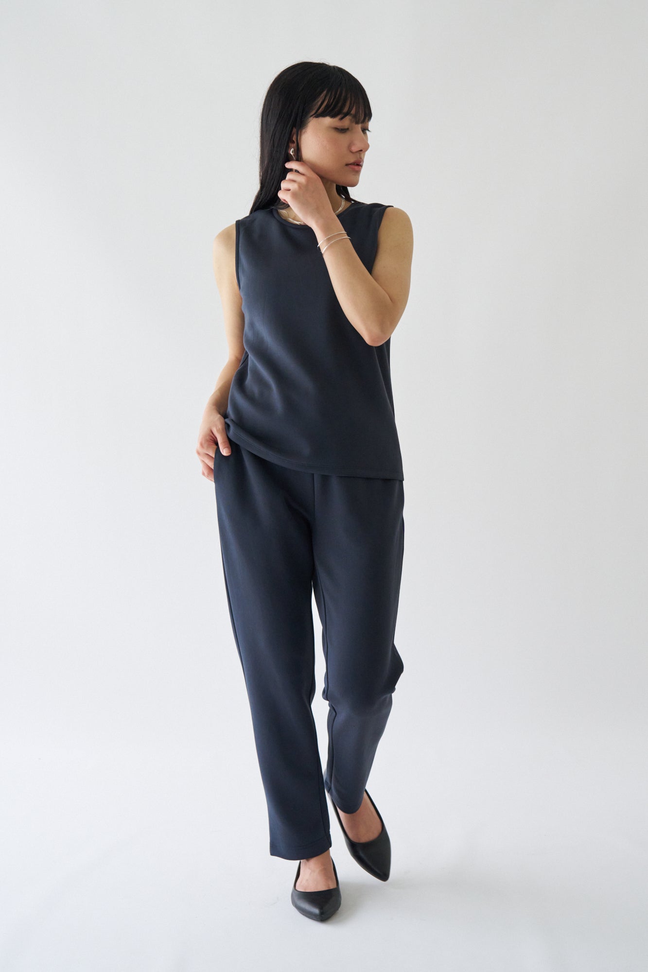 ZEN SEAMLESS スタンダートノースリーブシャツ