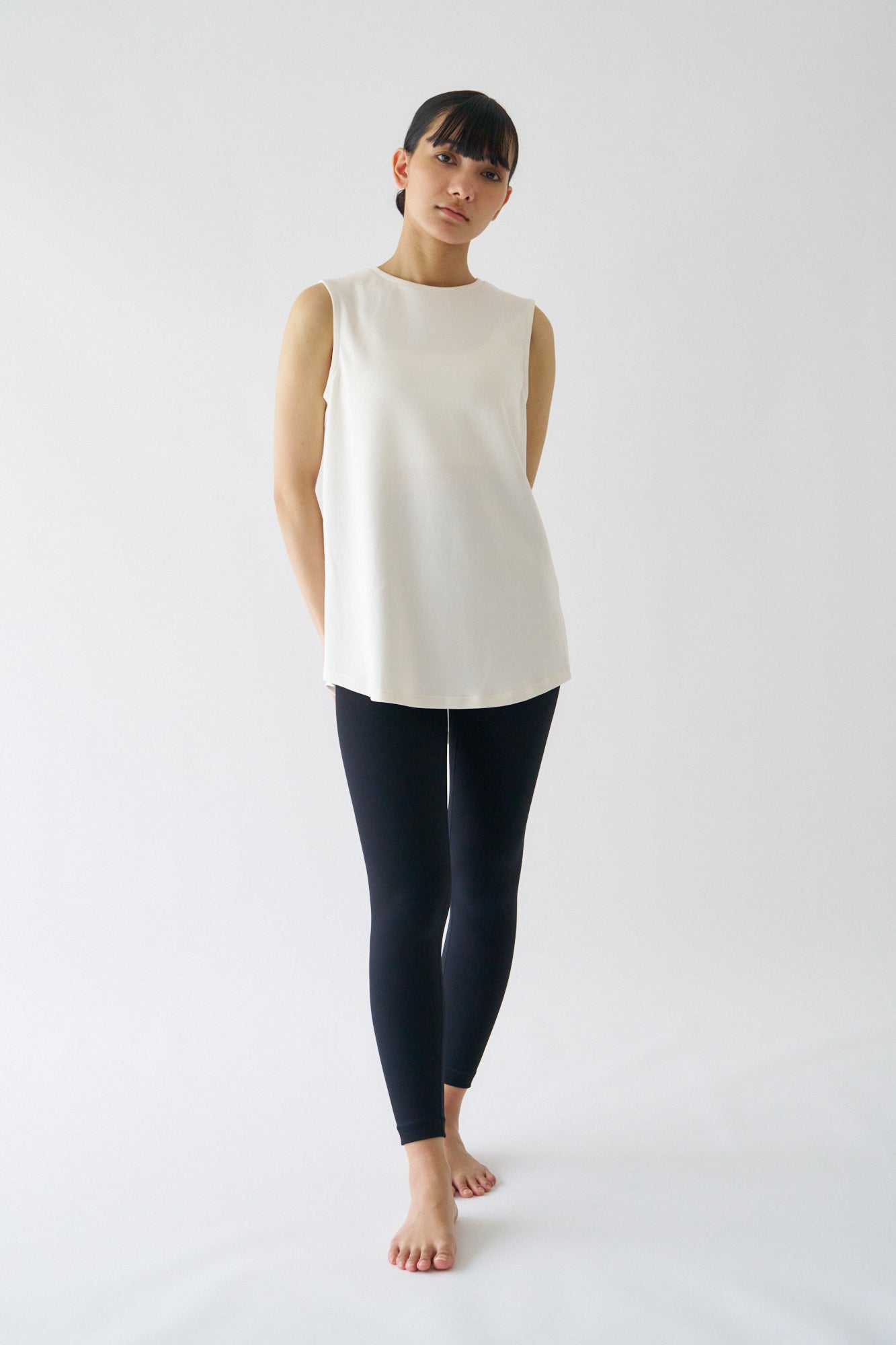 ZEN SEAMLESS バックカバータンクトップ