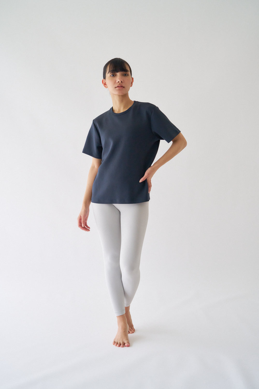 ZEN SEAMLESS リラックスTシャツ