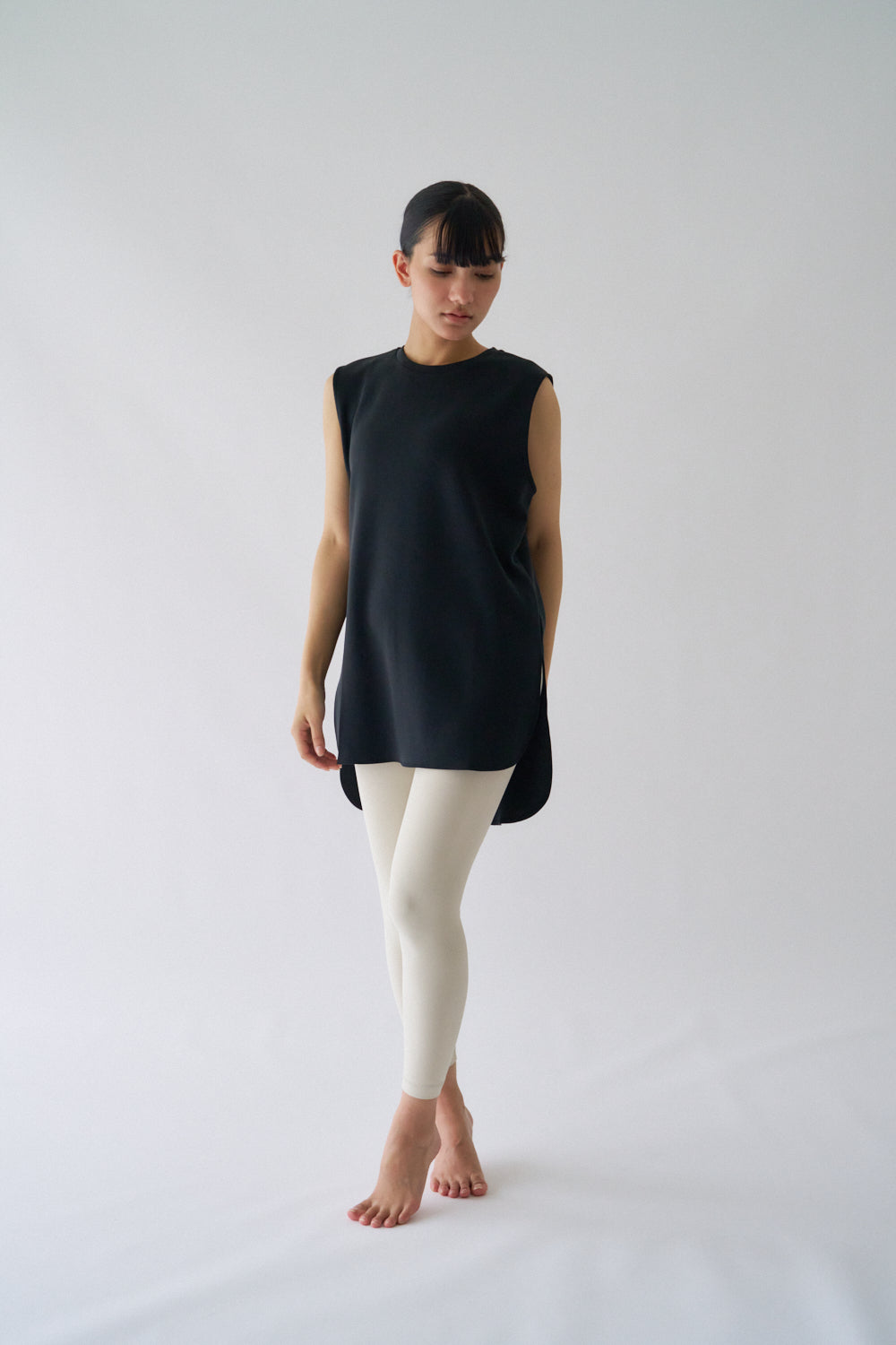 ZEN SEAMLESS カーブカットロングノースリーブシャツ