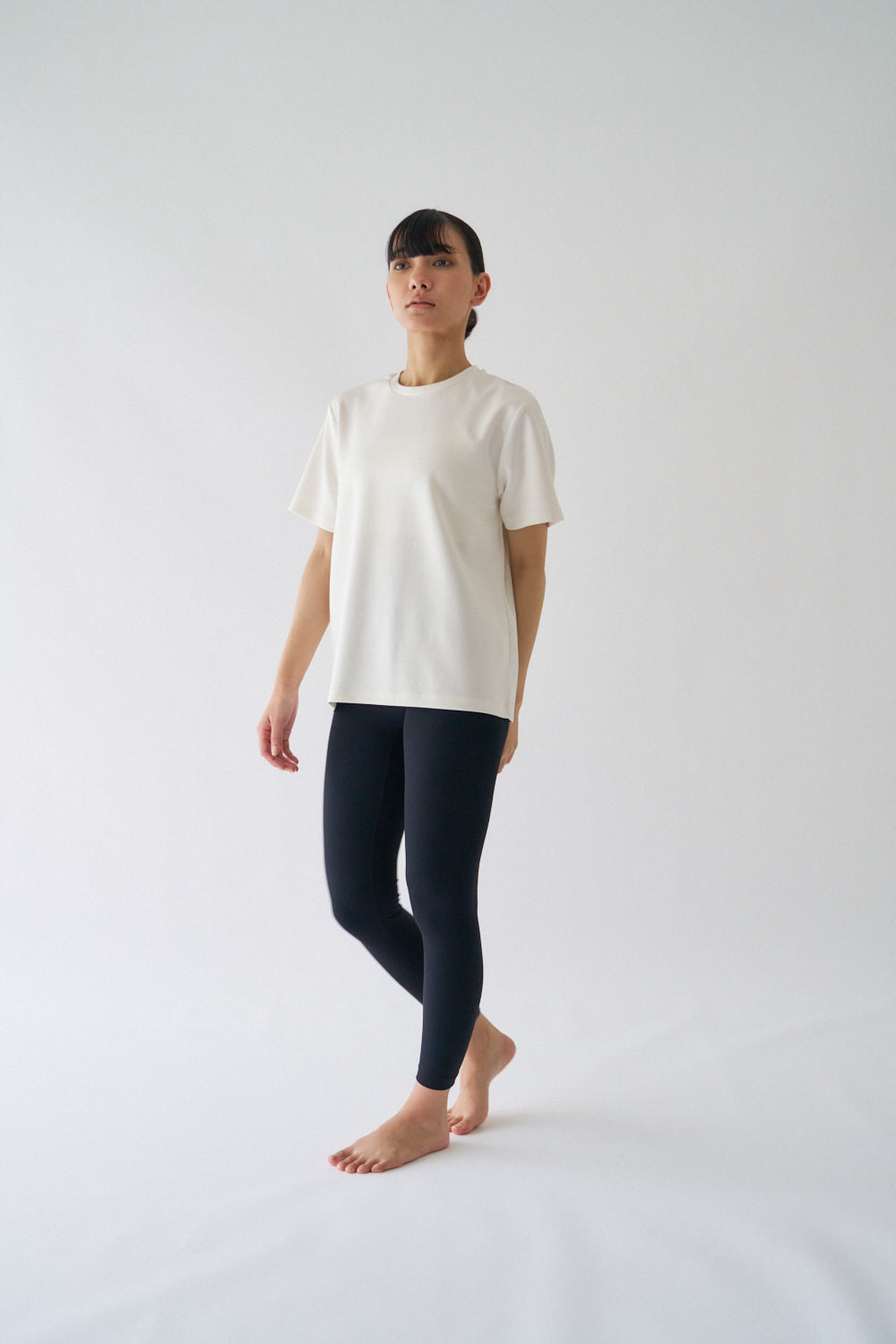 ZEN SEAMLESS リラックスTシャツ