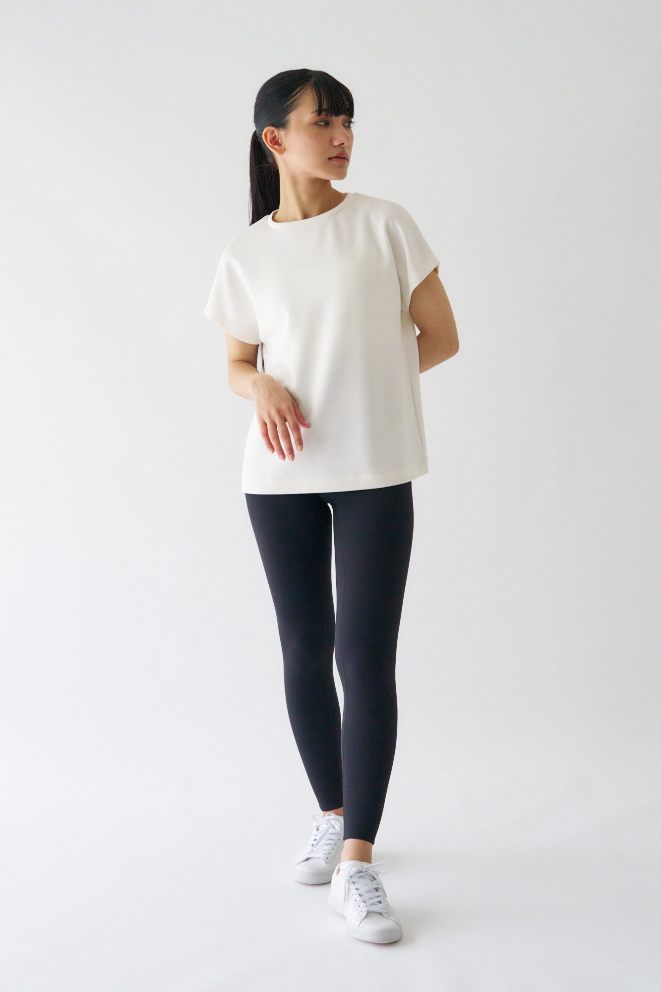 ZEN ESSENTIAL エアリー レギンス