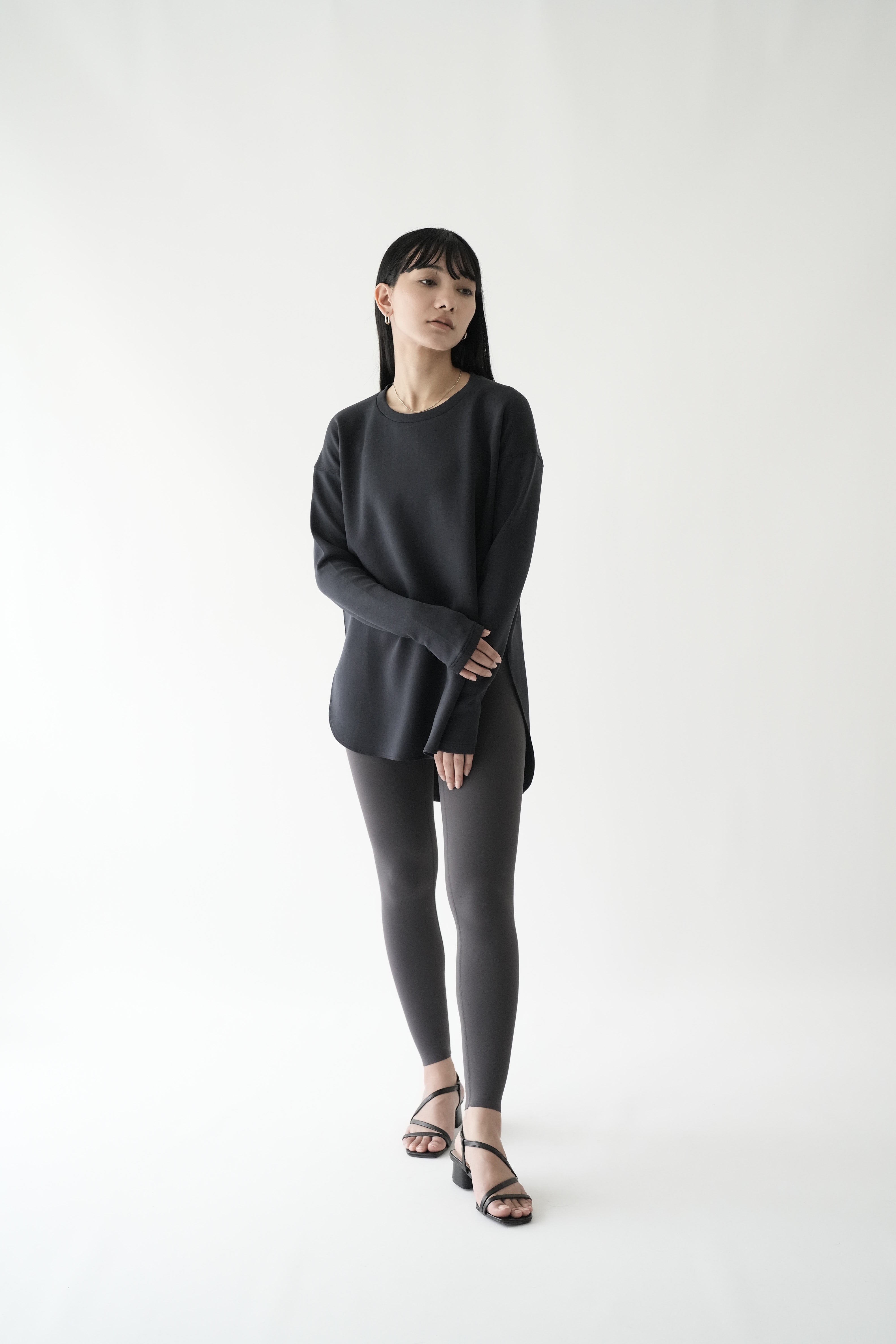 ZEN ESSENTIAL エアリー レギンス