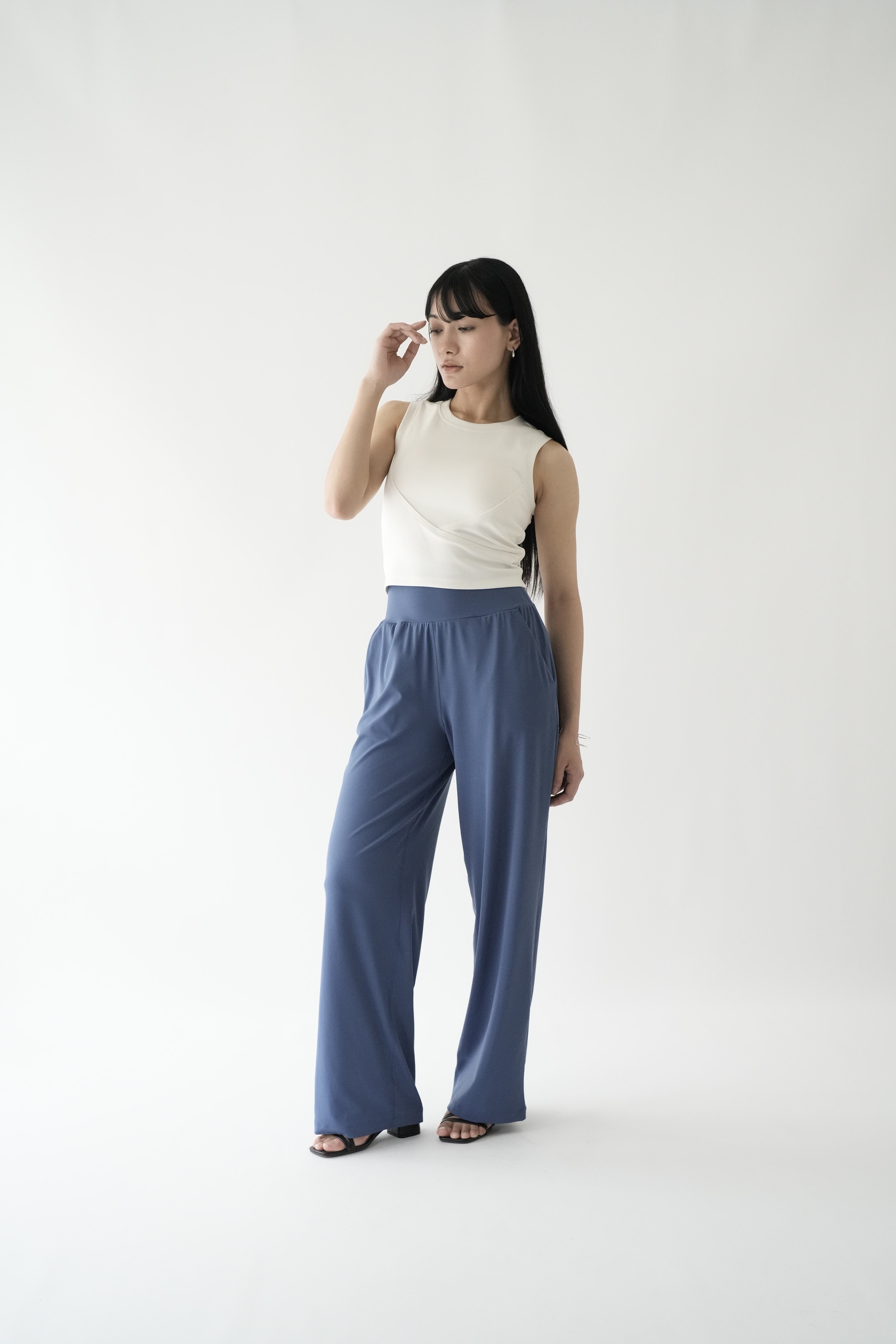 ZEN ESSENTIAL シグニチャー レギンスワイドパンツ