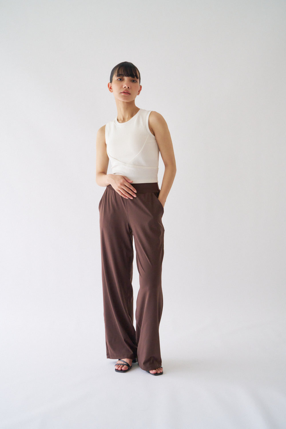 ZEN ESSENTIAL シグニチャー レギンスワイドパンツ