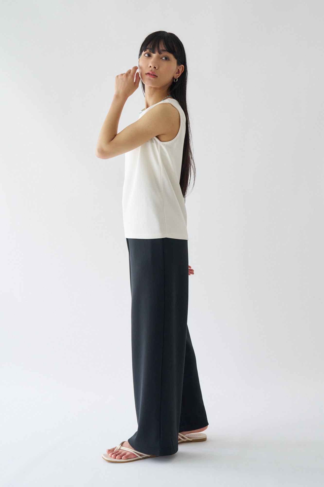 ZEN SEAMLESS スタンダートノースリーブシャツ