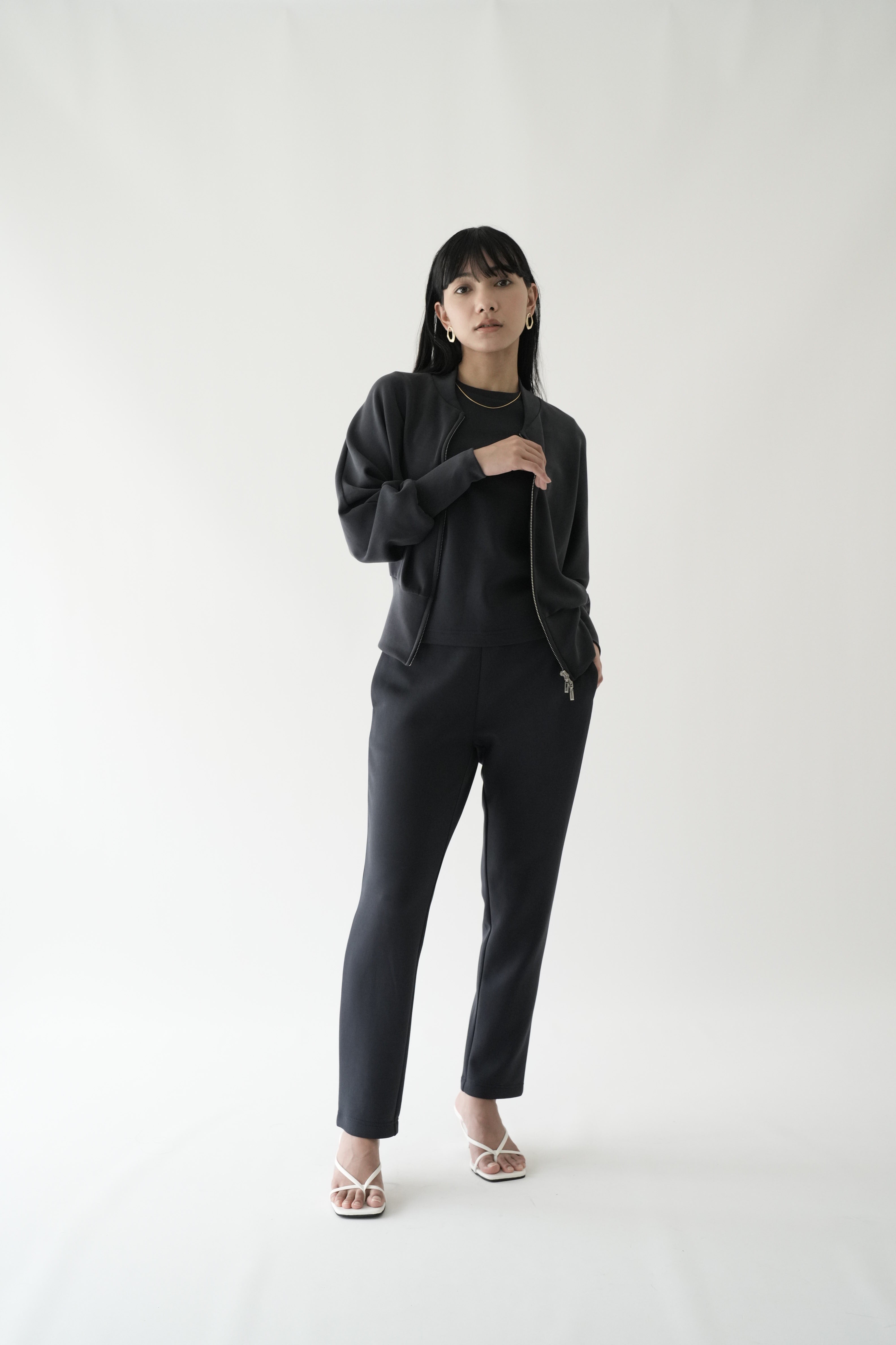 ZEN SEAMLESS テーパードパンツ