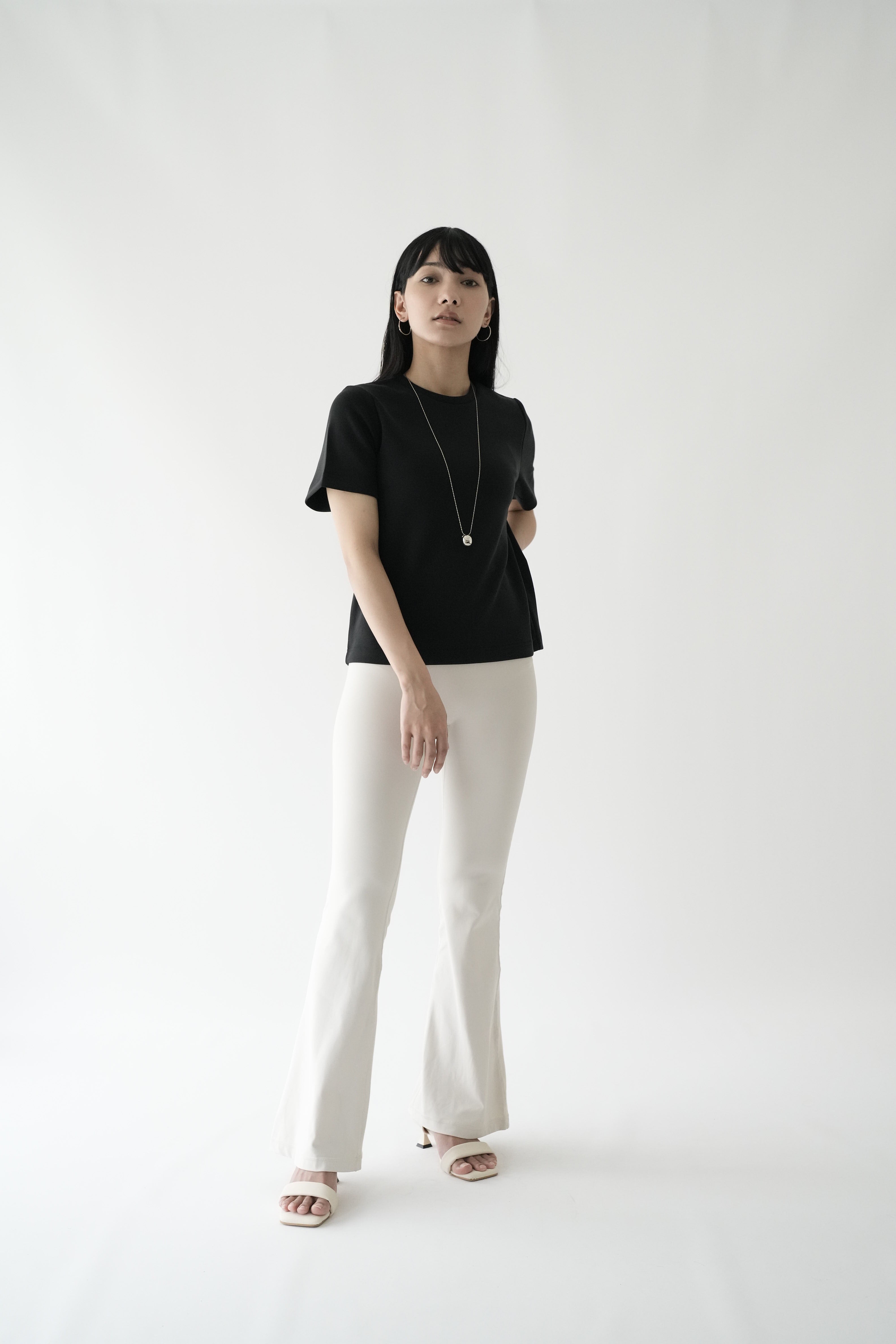 ZEN ESSENTIAL シグニチャー レギンスフレアパンツ