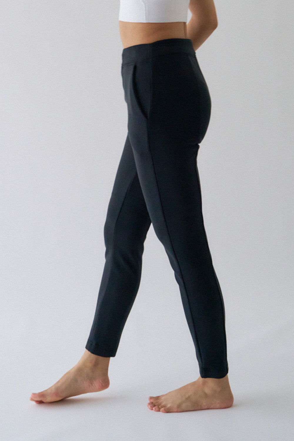 ZEN SEAMLESS スキニーパンツ