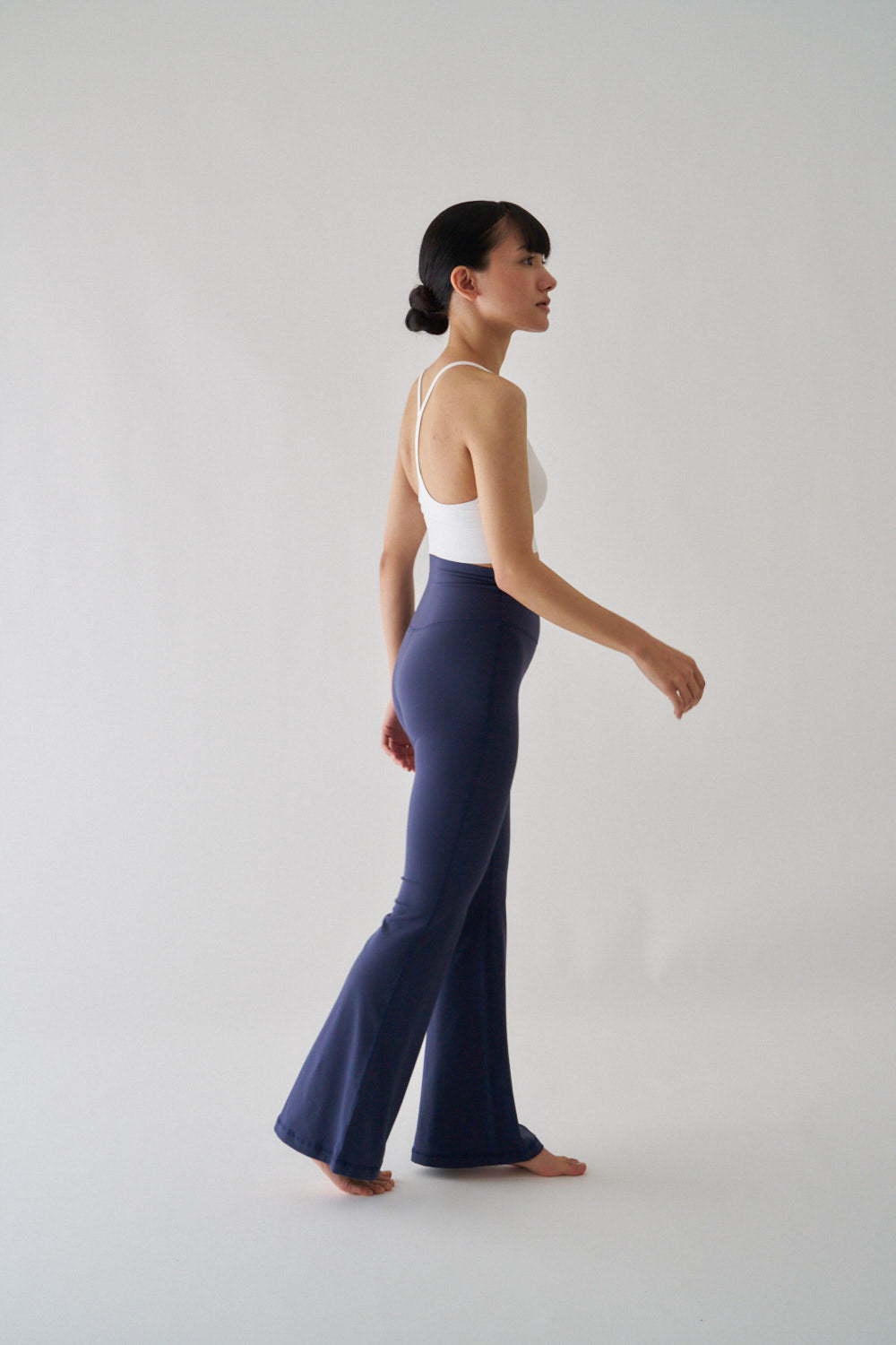 ZEN ESSENTIAL シグニチャー レギンスフレアパンツ