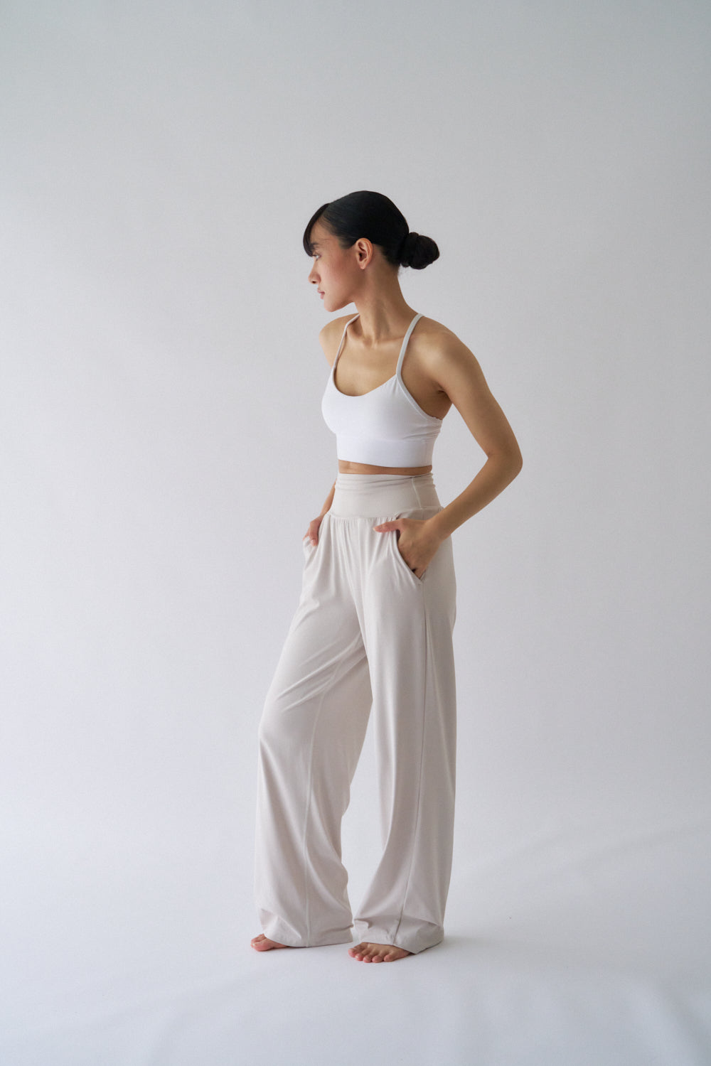 ZEN ESSENTIAL シグニチャー レギンスワイドパンツ