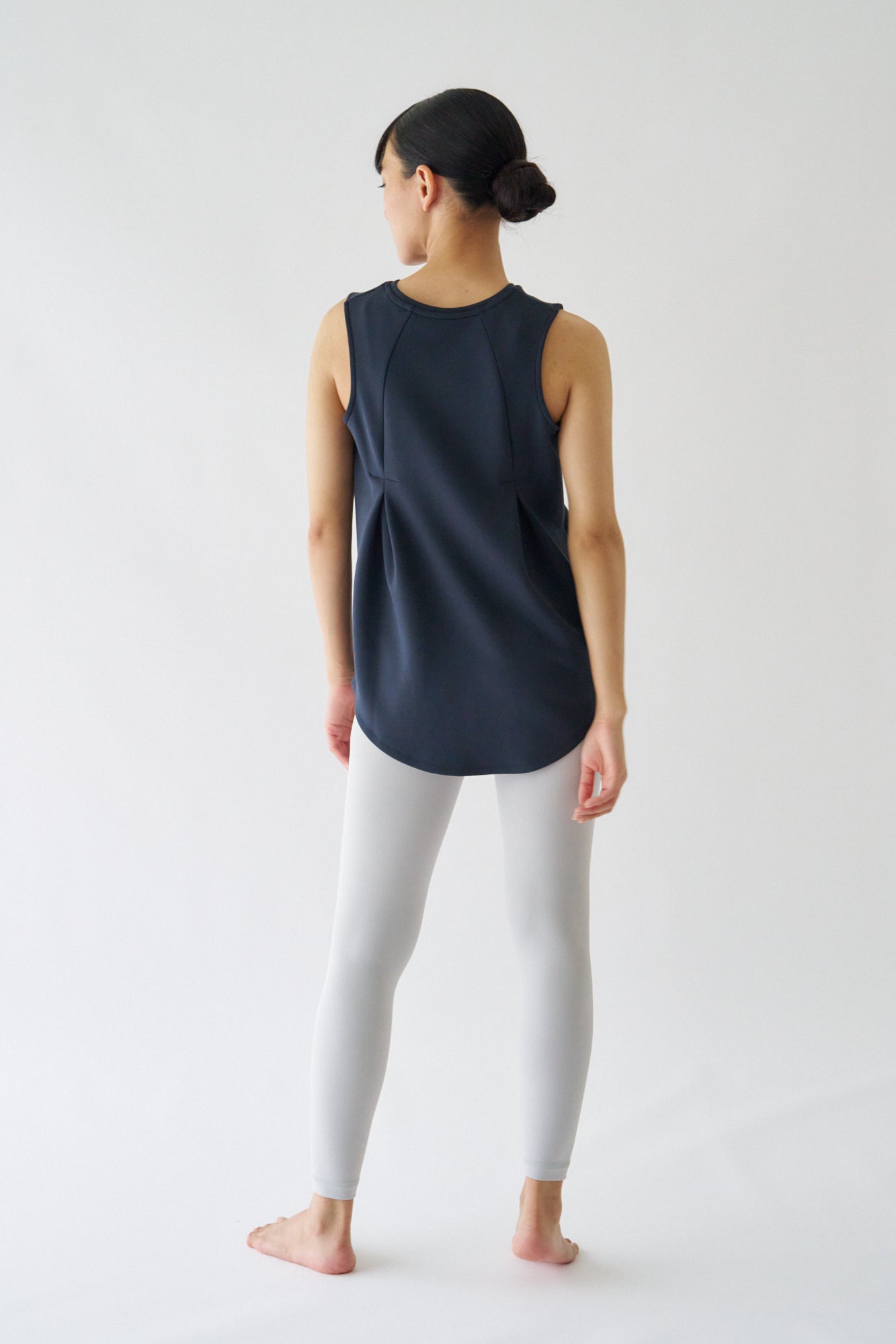 ZEN SEAMLESS バックカバータンクトップ