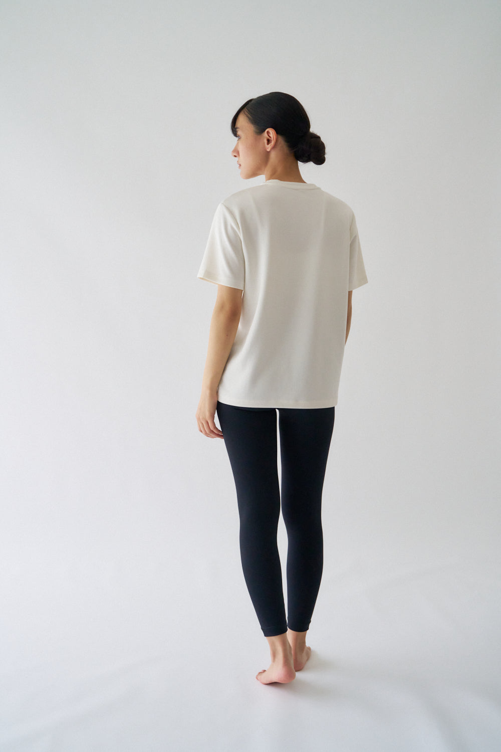 ZEN SEAMLESS リラックスTシャツ