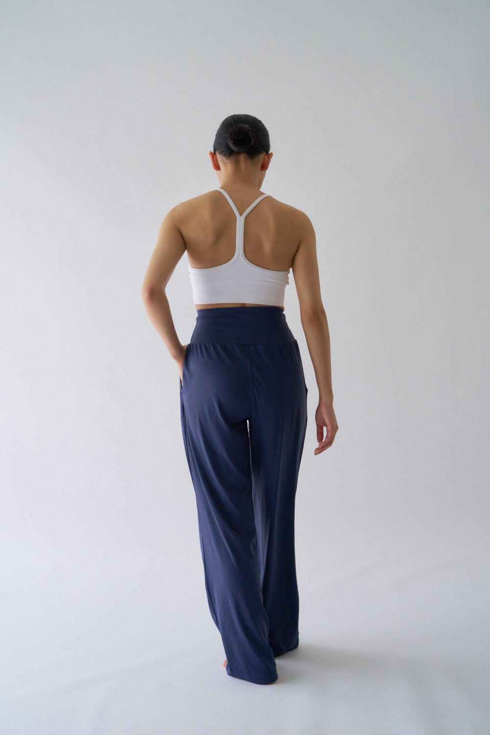 ZEN ESSENTIAL シグニチャー レギンスワイドパンツ