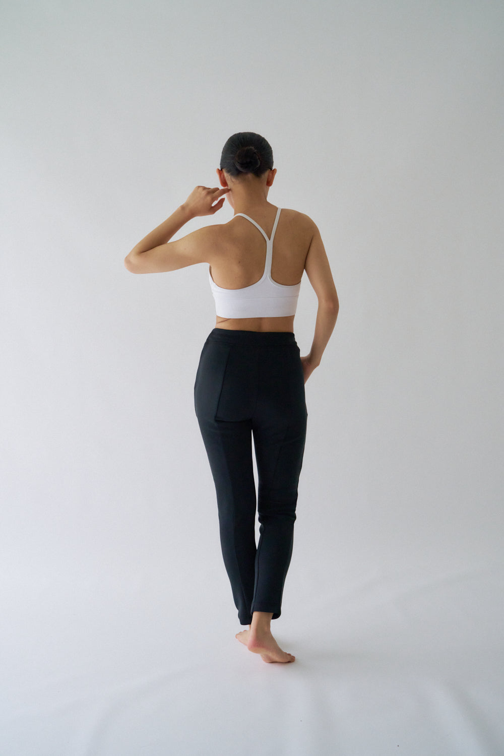 ZEN SEAMLESS スキニーパンツ