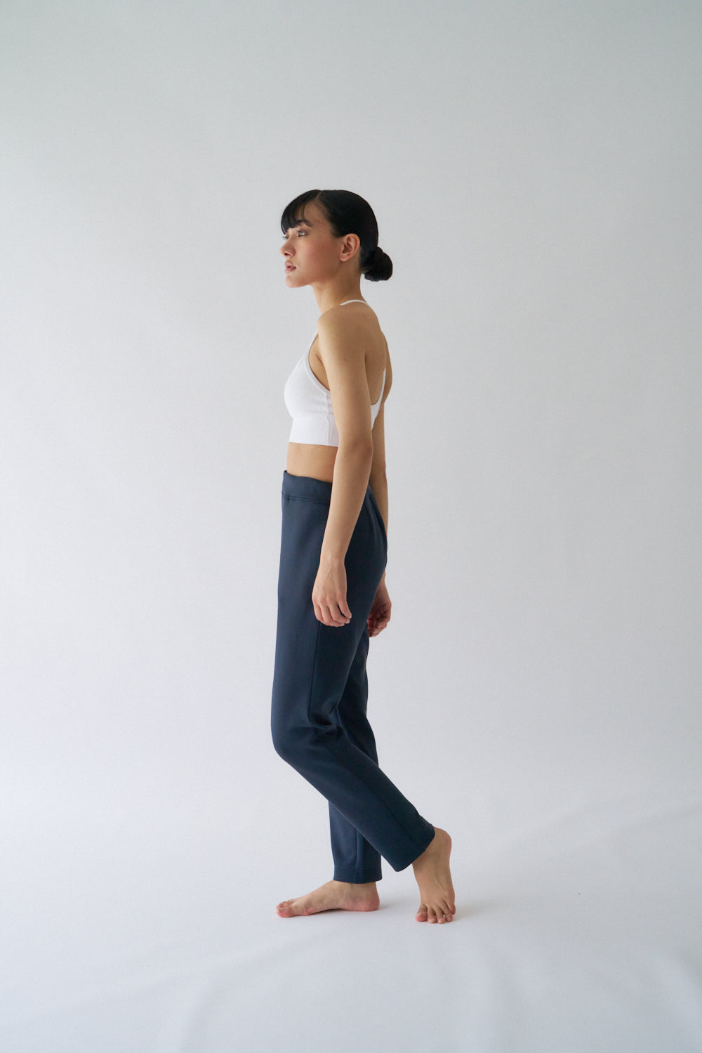ZEN SEAMLESS テーパードパンツ