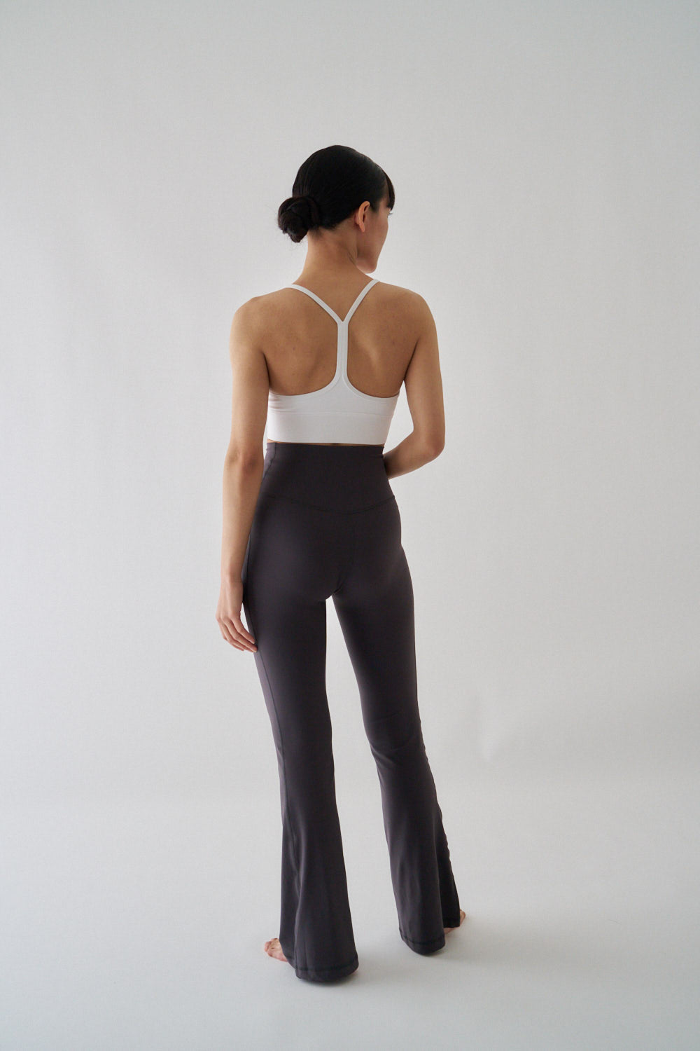 ZEN ESSENTIAL シグニチャー レギンスフレアパンツ
