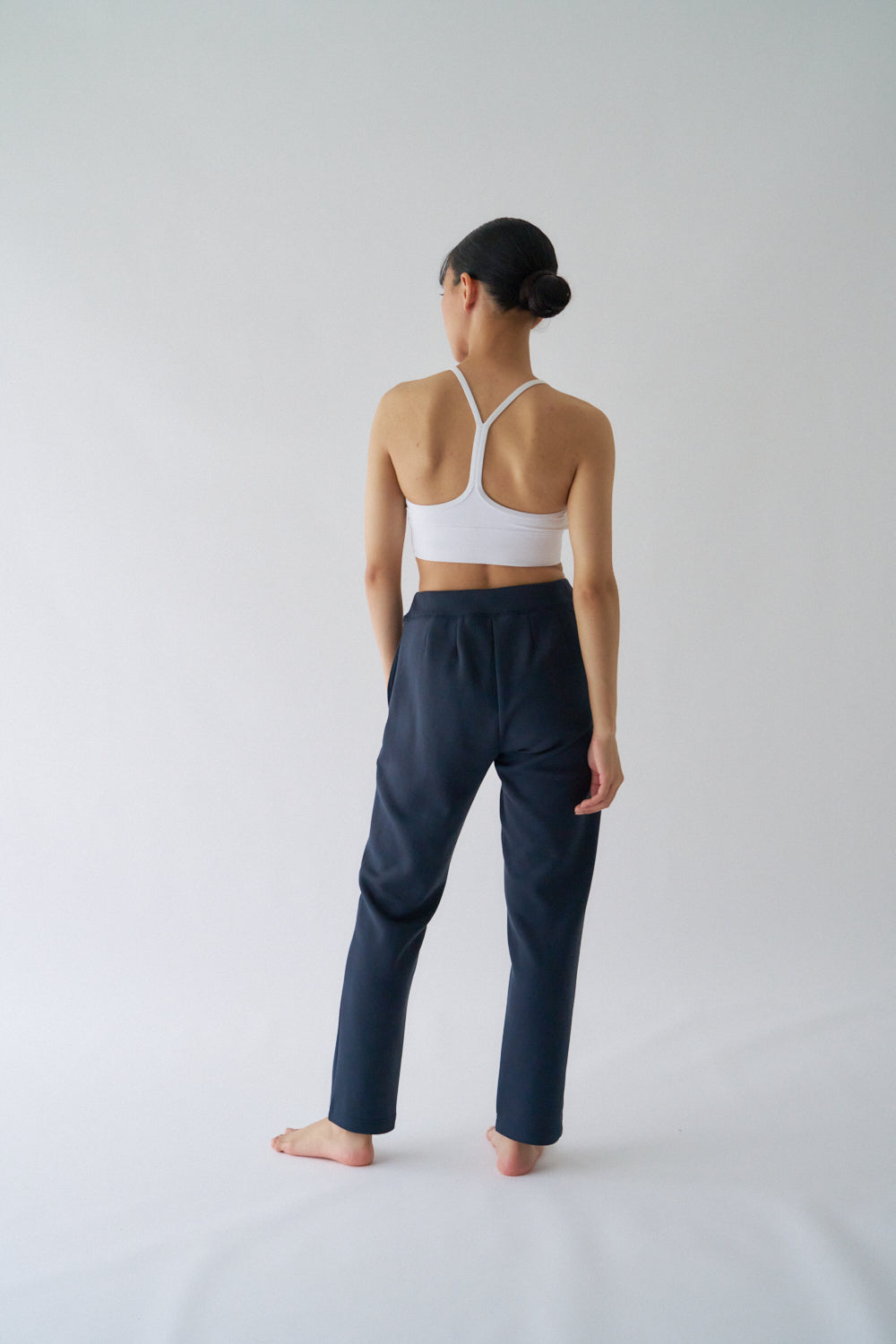 ZEN SEAMLESS テーパードパンツ