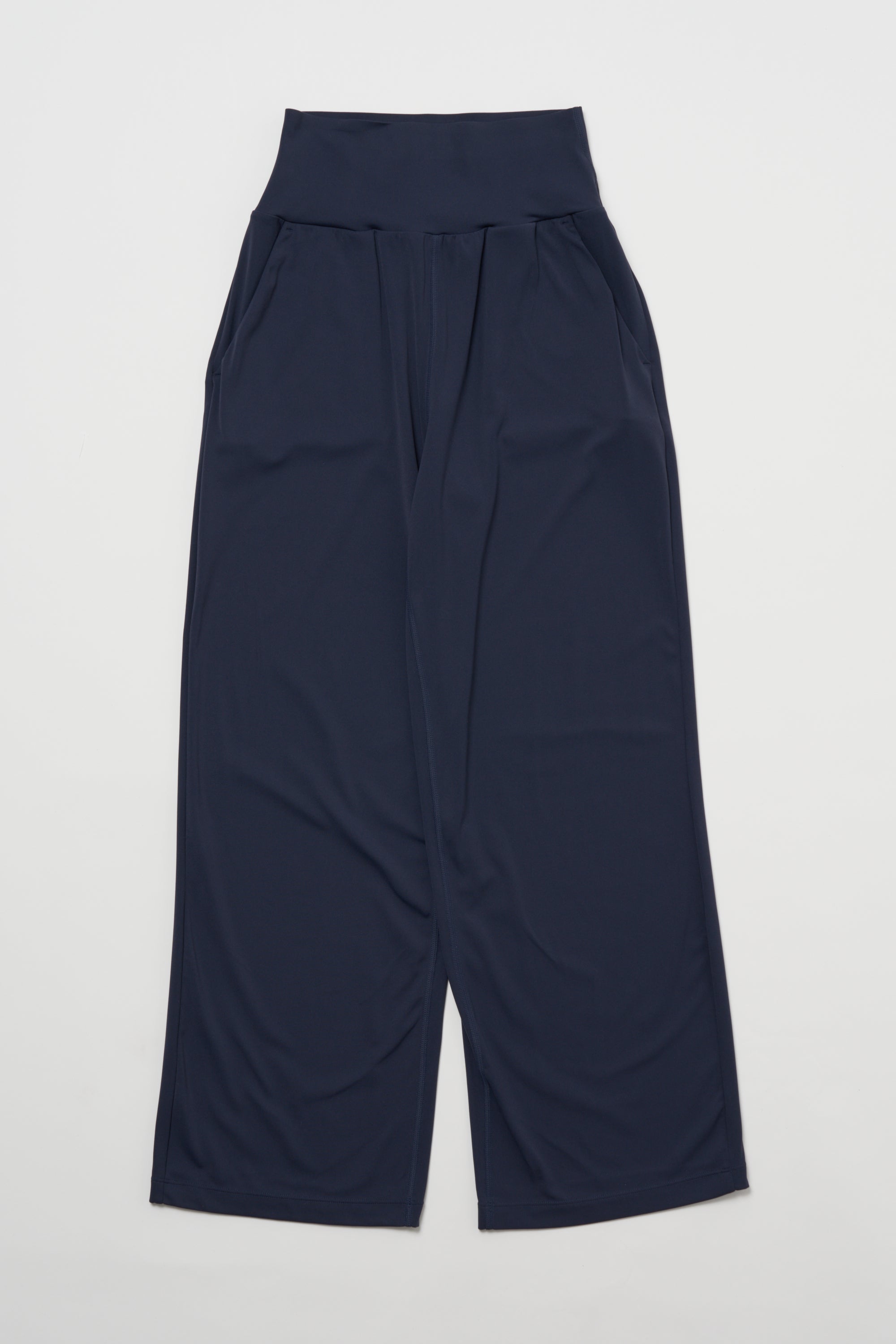 ZEN ESSENTIAL シグニチャー レギンスワイドパンツ
