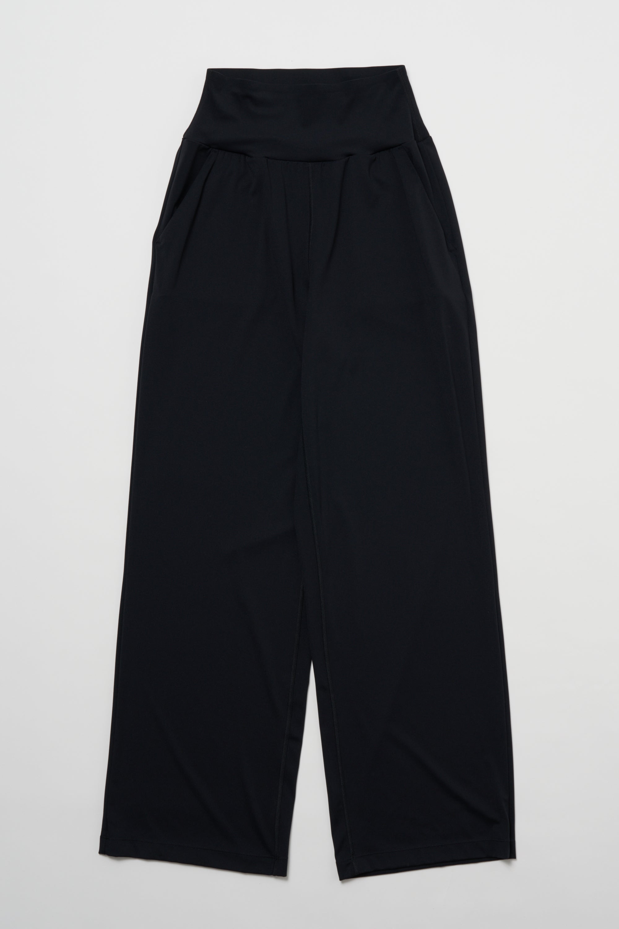 ZEN ESSENTIAL シグニチャー レギンスワイドパンツ