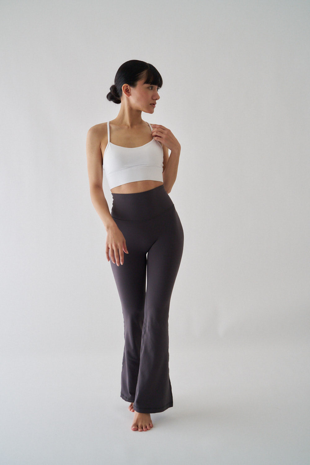 ZEN ESSENTIAL シグニチャー レギンスフレアパンツ