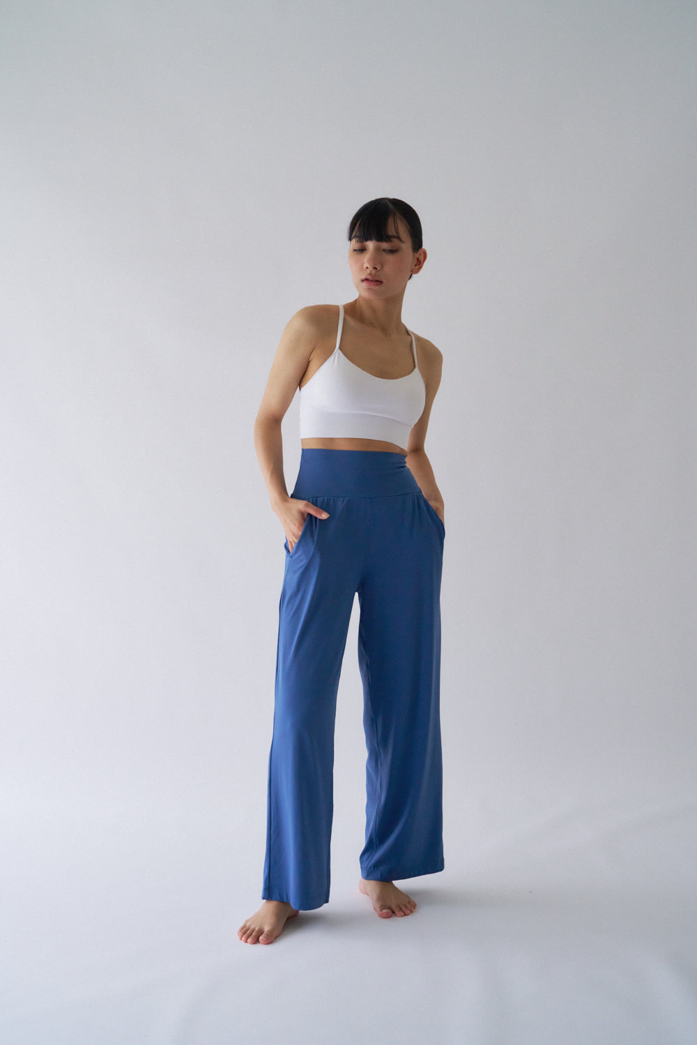 ZEN ESSENTIAL シグニチャー レギンスワイドパンツ