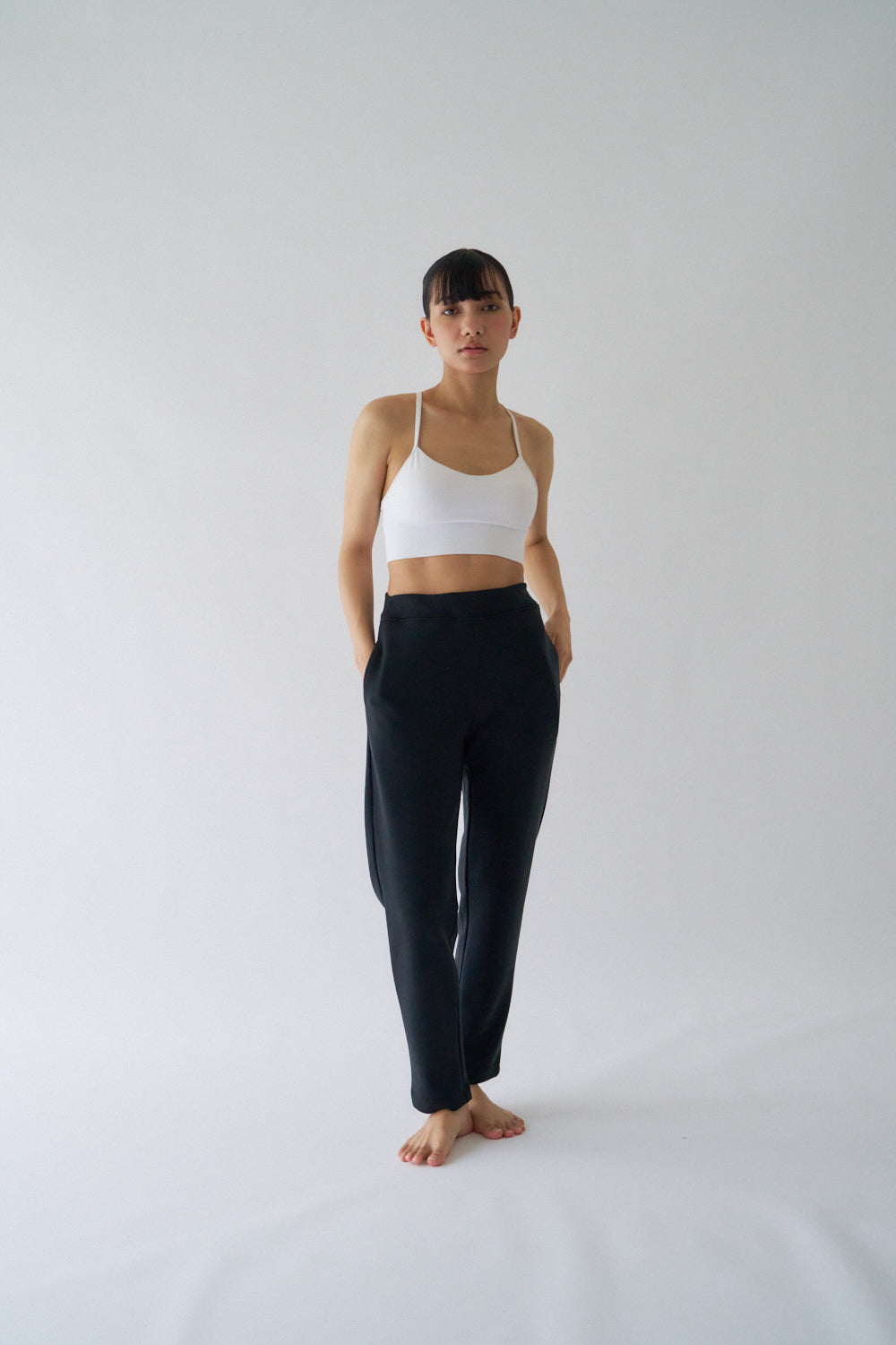 ZEN SEAMLESS テーパードパンツ