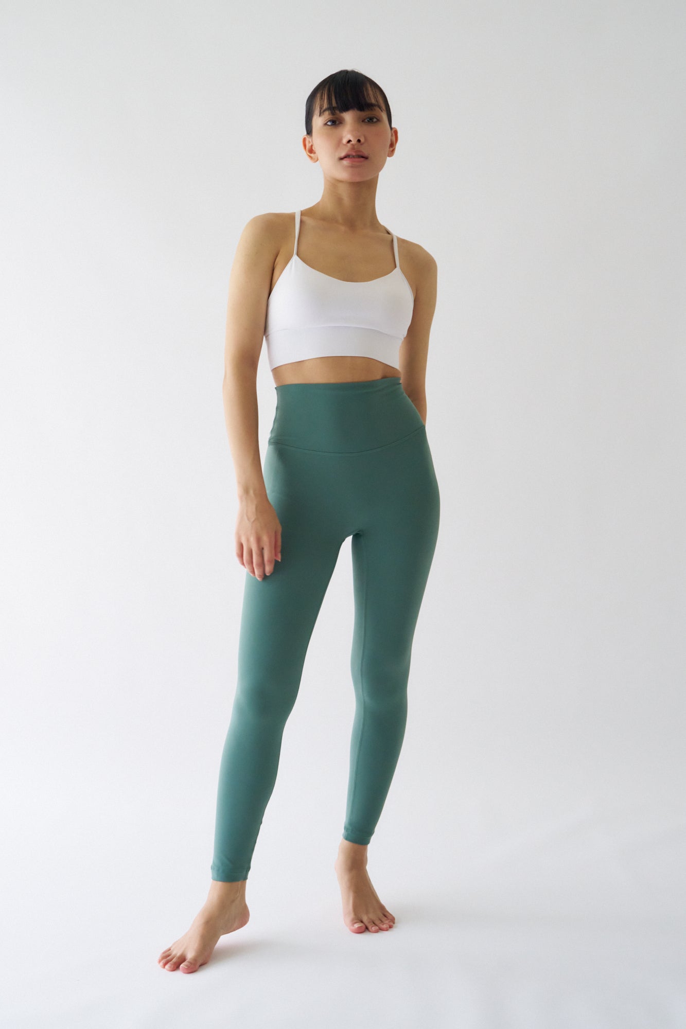 ZEN ESSENTIAL シグニチャー レギンス