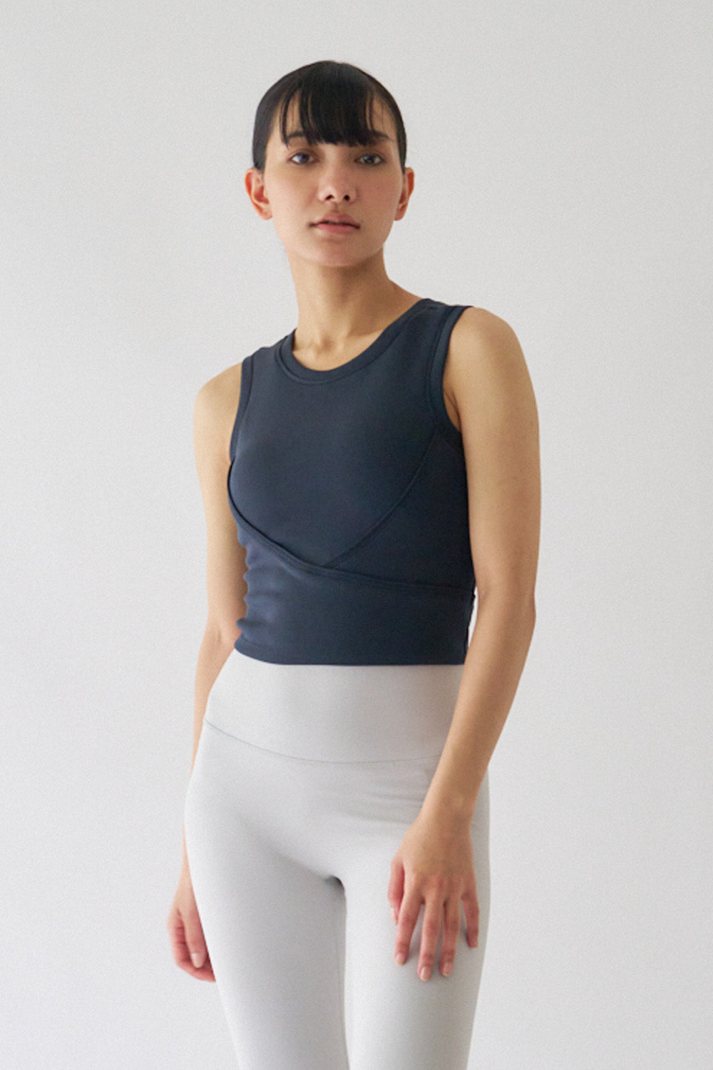 ZEN SEAMLESS クロスラインブラトップ