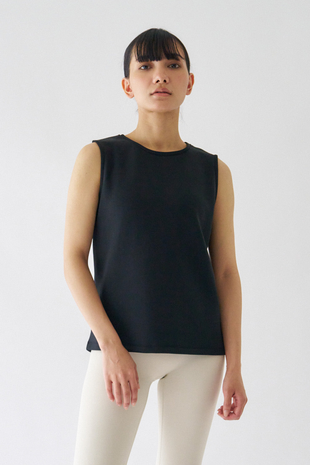 ZEN SEAMLESS スタンダートノースリーブシャツ