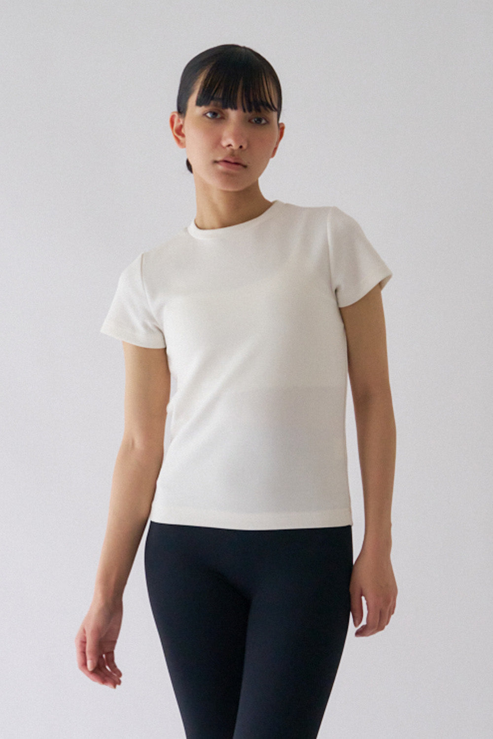 ZEN SEAMLESS フィットTシャツ