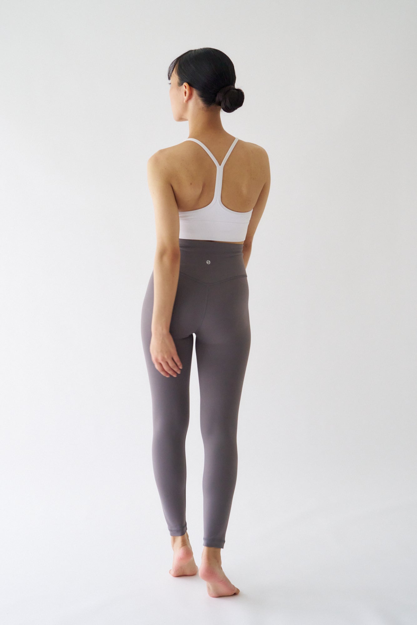 ZEN ESSENTIAL シグニチャー レギンス