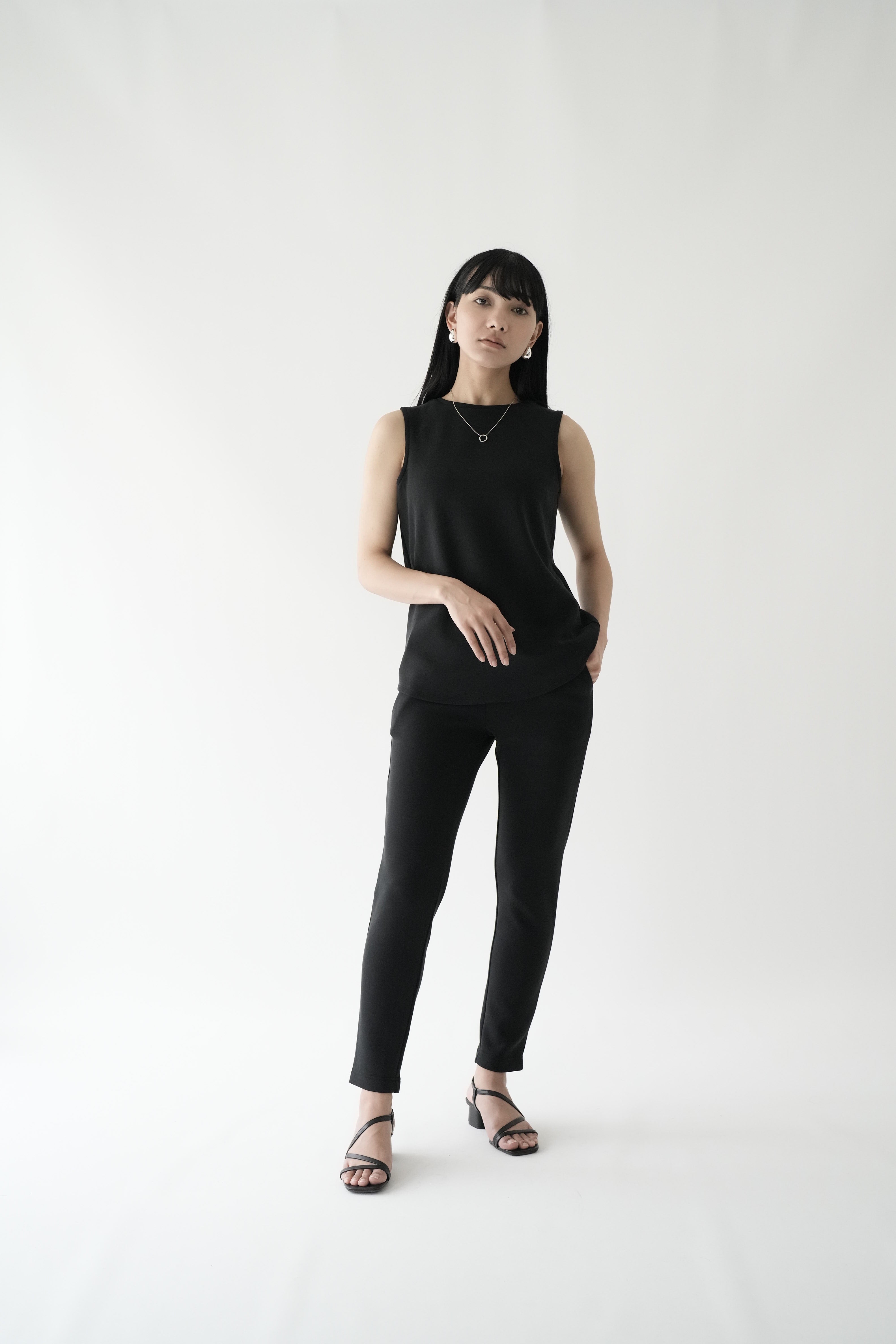 ZEN SEAMLESS スキニーパンツ