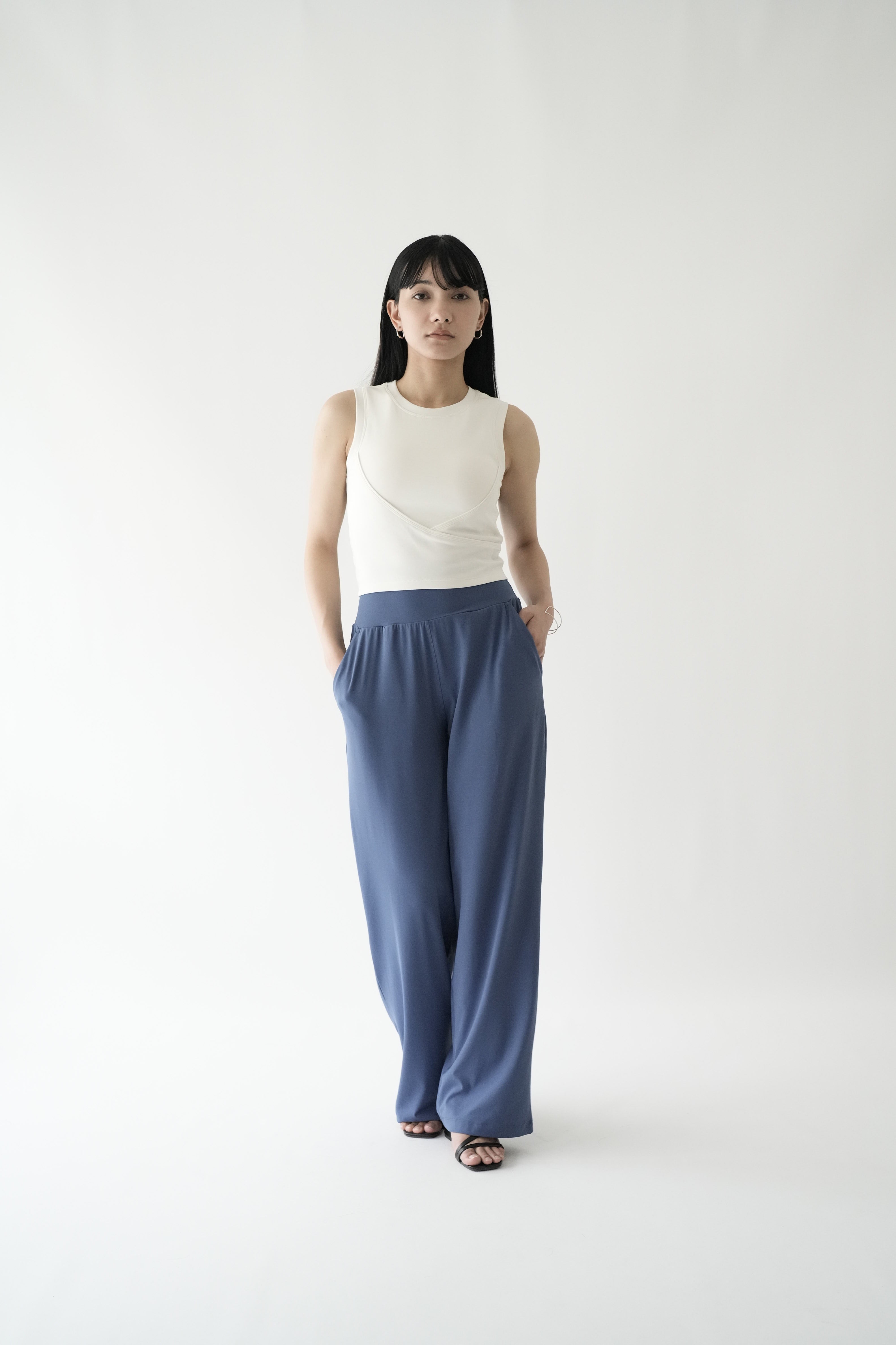 ZEN ESSENTIAL シグニチャー レギンスワイドパンツ