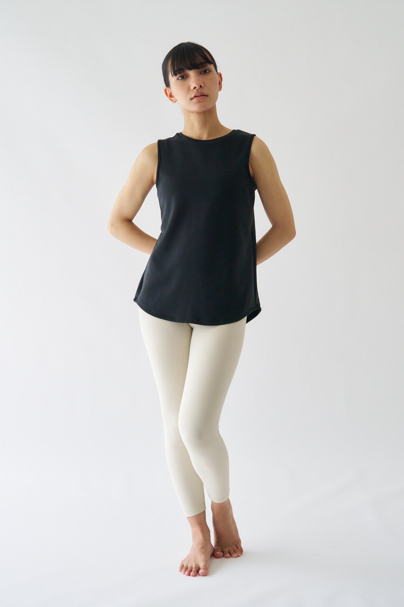 ZEN SEAMLESS バックカバータンクトップ