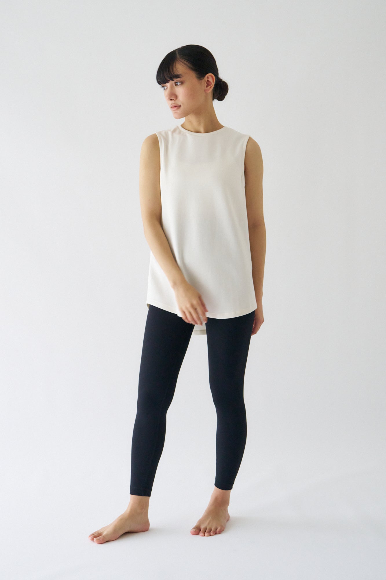 ZEN SEAMLESS バックカバータンクトップ