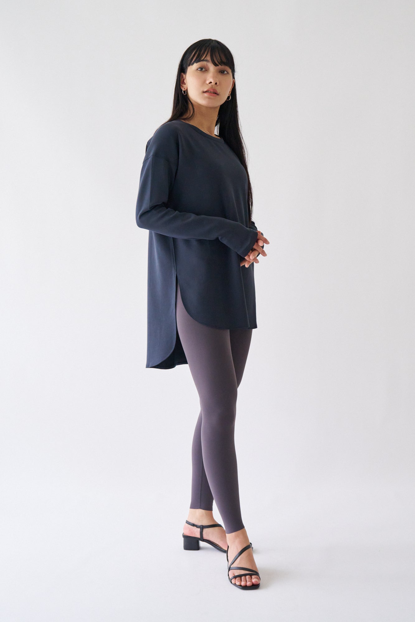ZEN ESSENTIAL エアリー レギンス