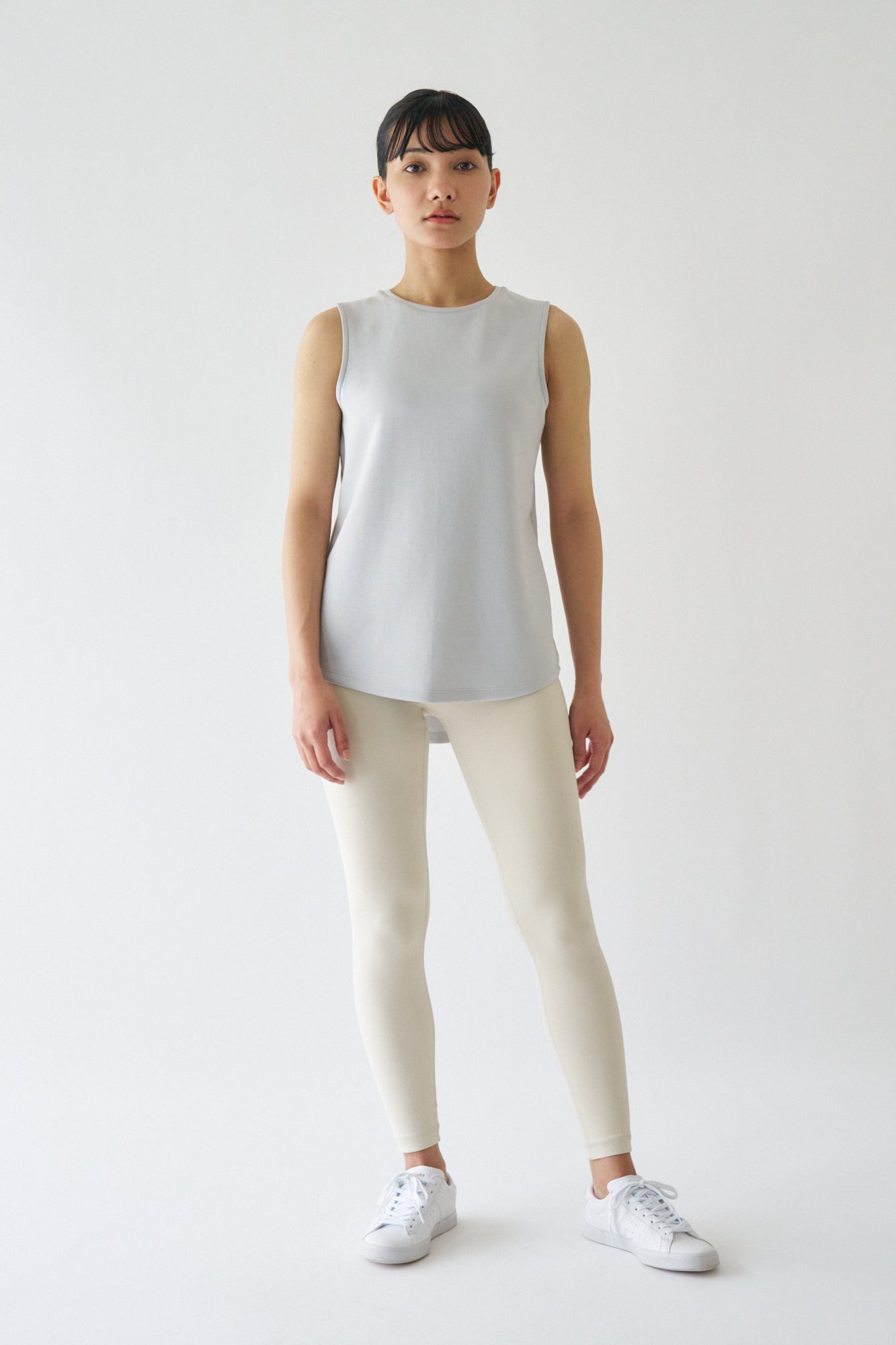 ZEN SEAMLESS バックカバータンクトップ