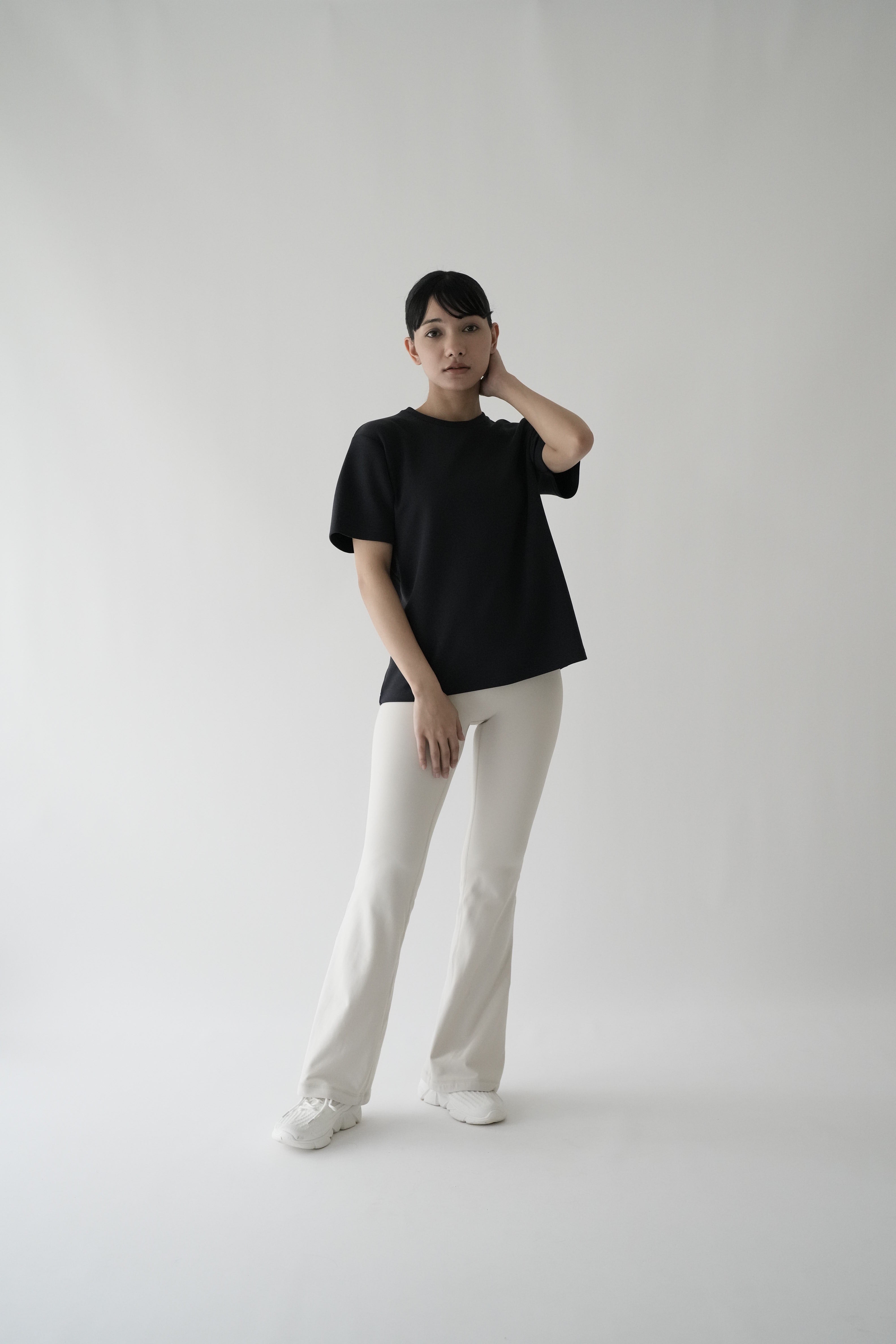 ZEN ESSENTIAL シグニチャー レギンスフレアパンツ