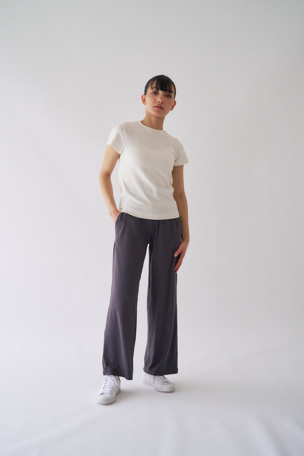ZEN ESSENTIAL シグニチャー レギンスワイドパンツ