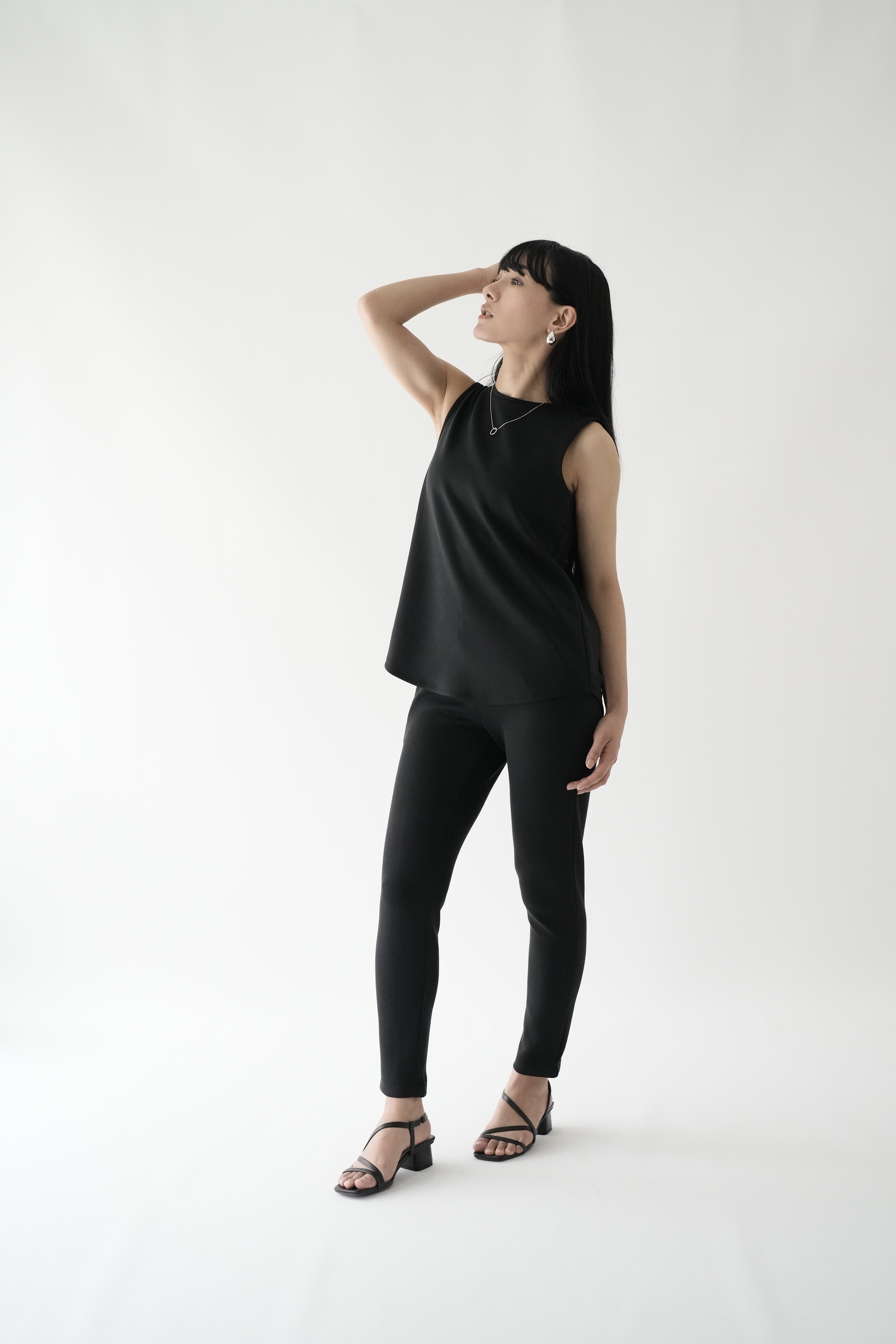 ZEN SEAMLESS スキニーパンツ