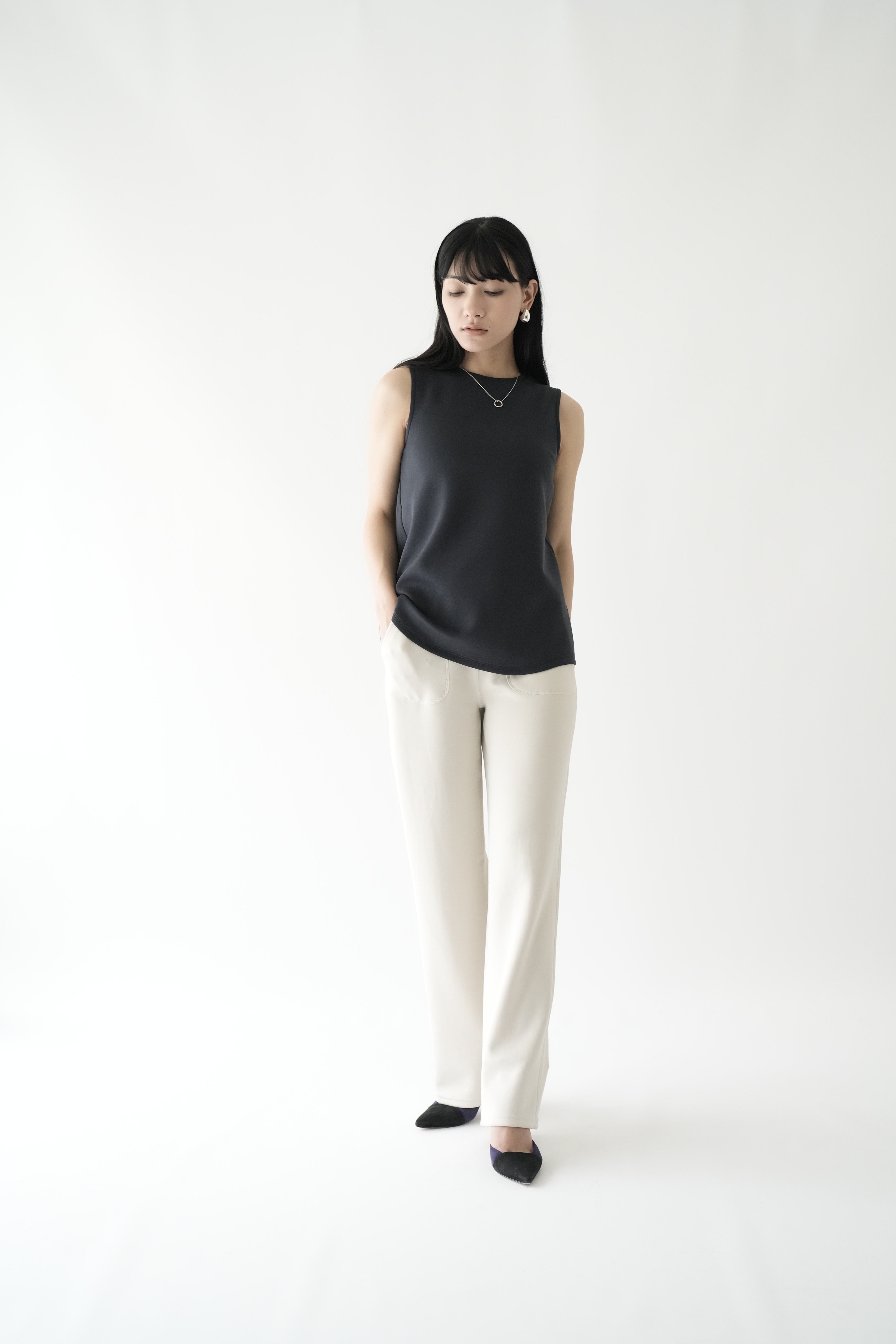 ZEN SEAMLESS コンフォートストレートパンツ