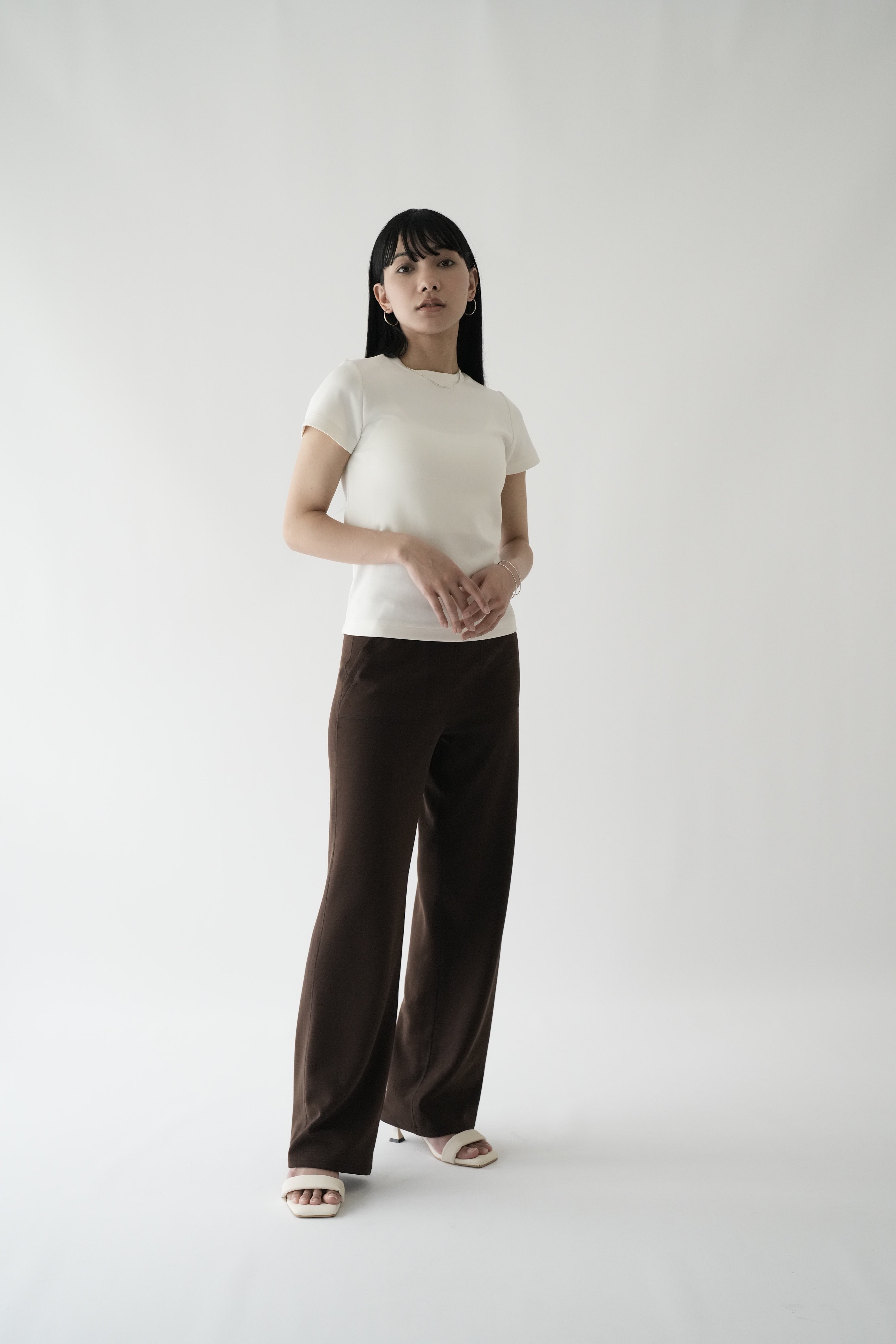 ZEN SEAMLESS コンフォートストレートパンツ