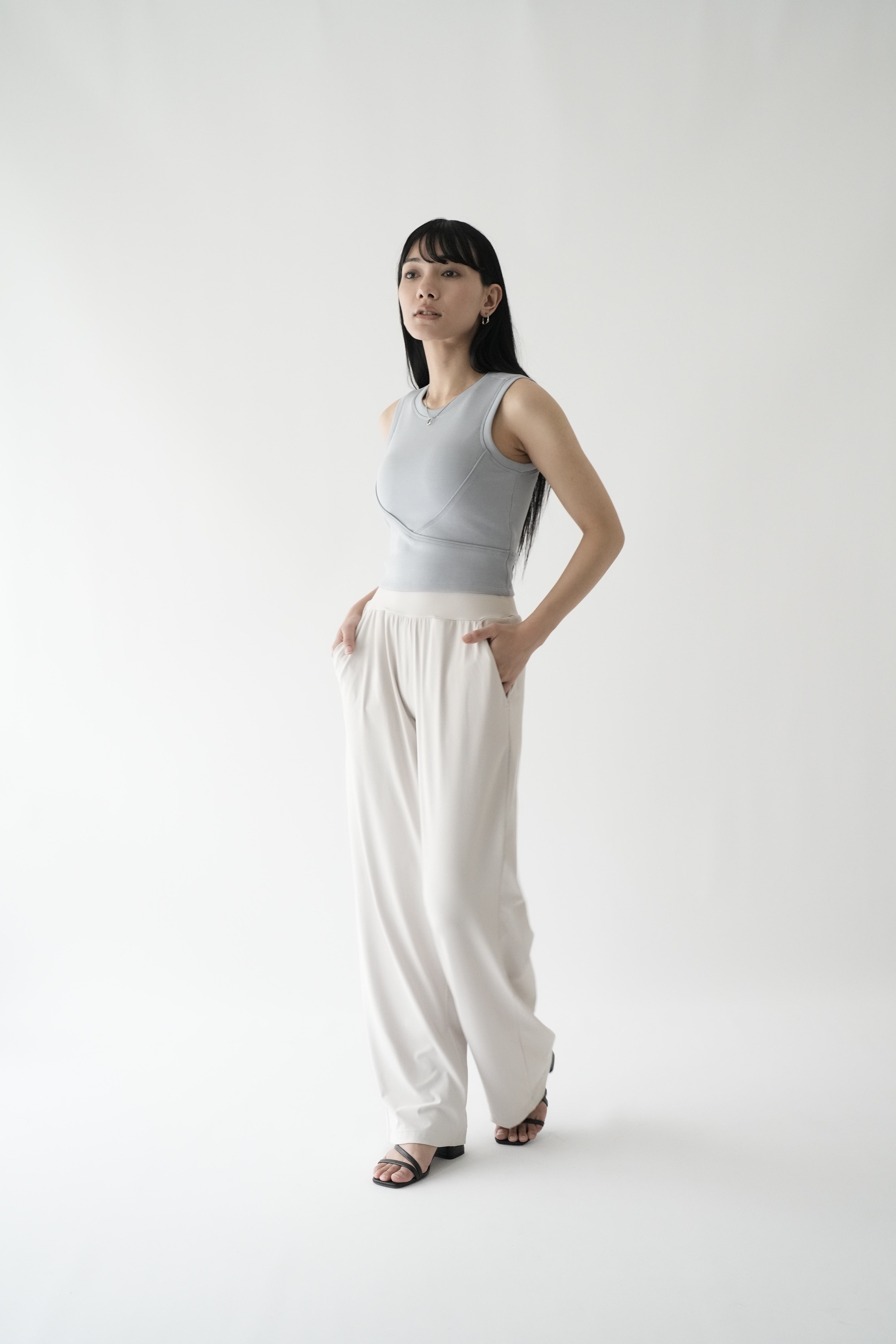 ZEN ESSENTIAL シグニチャー レギンスワイドパンツ