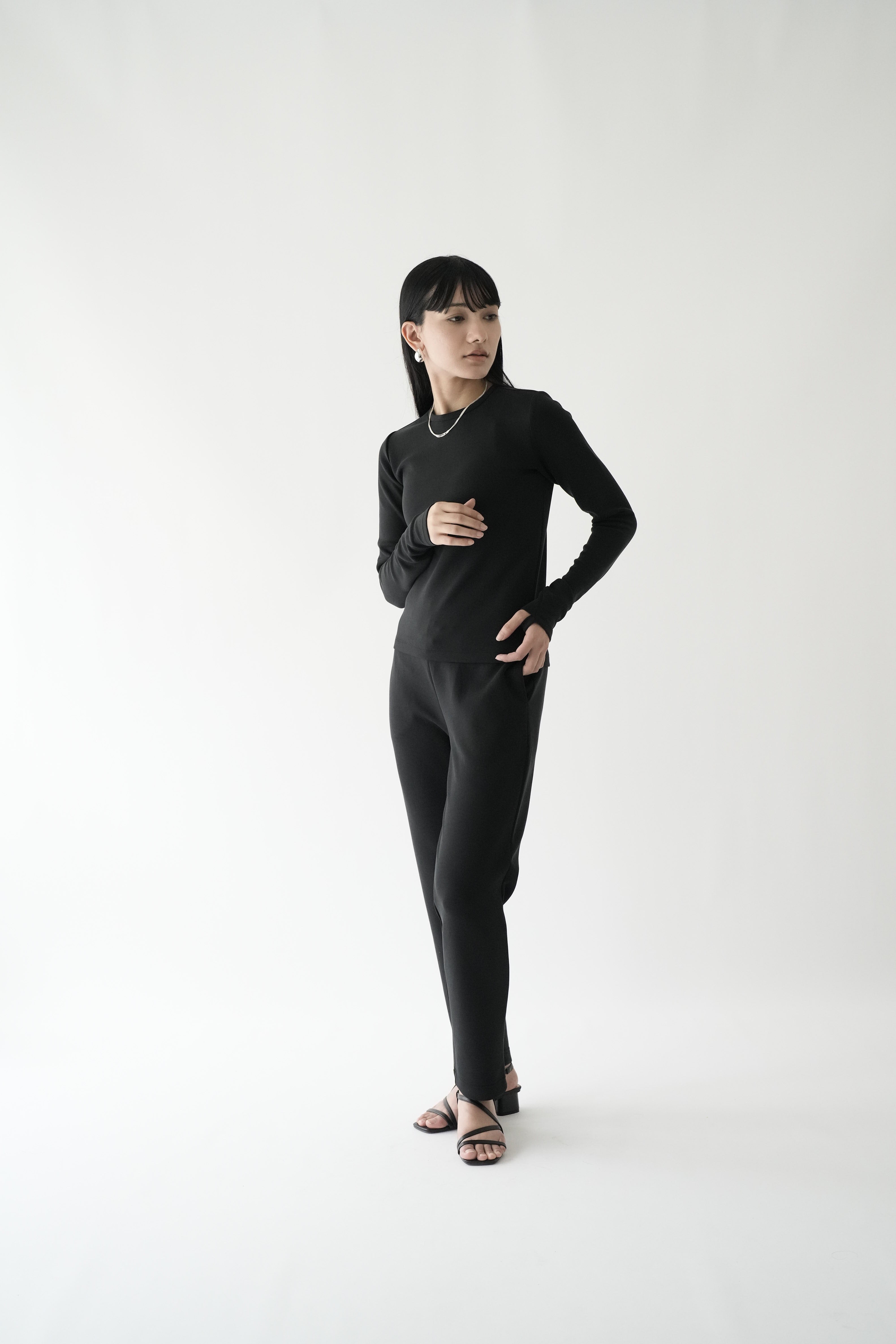 ZEN SEAMLESS テーパードパンツ