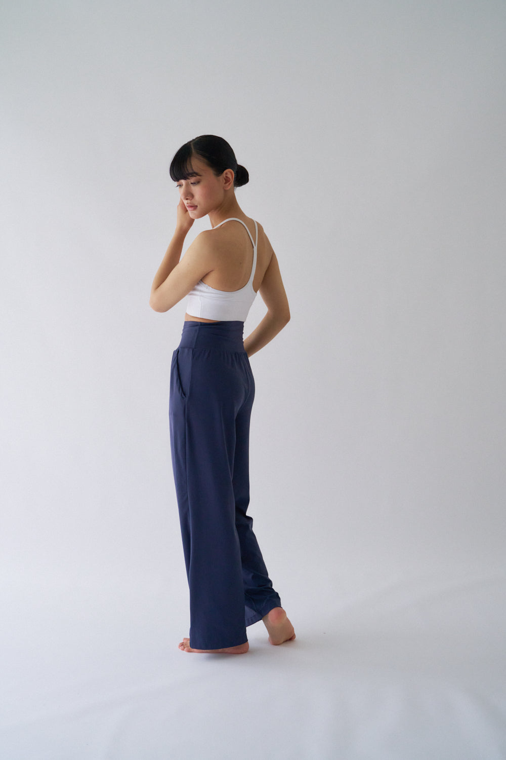 ZEN ESSENTIAL シグニチャー レギンスワイドパンツ