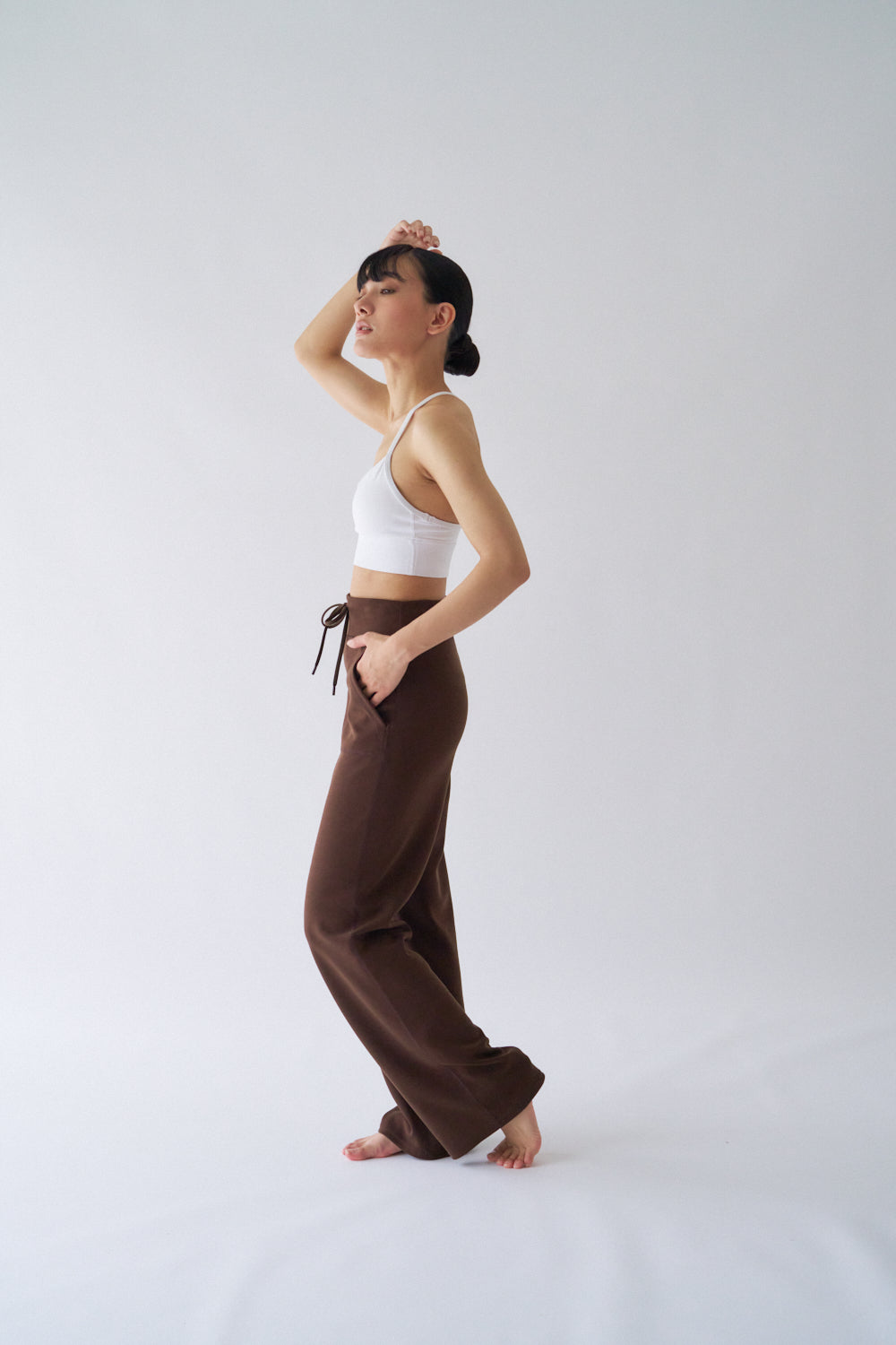 ZEN SEAMLESS コンフォートストレートパンツ